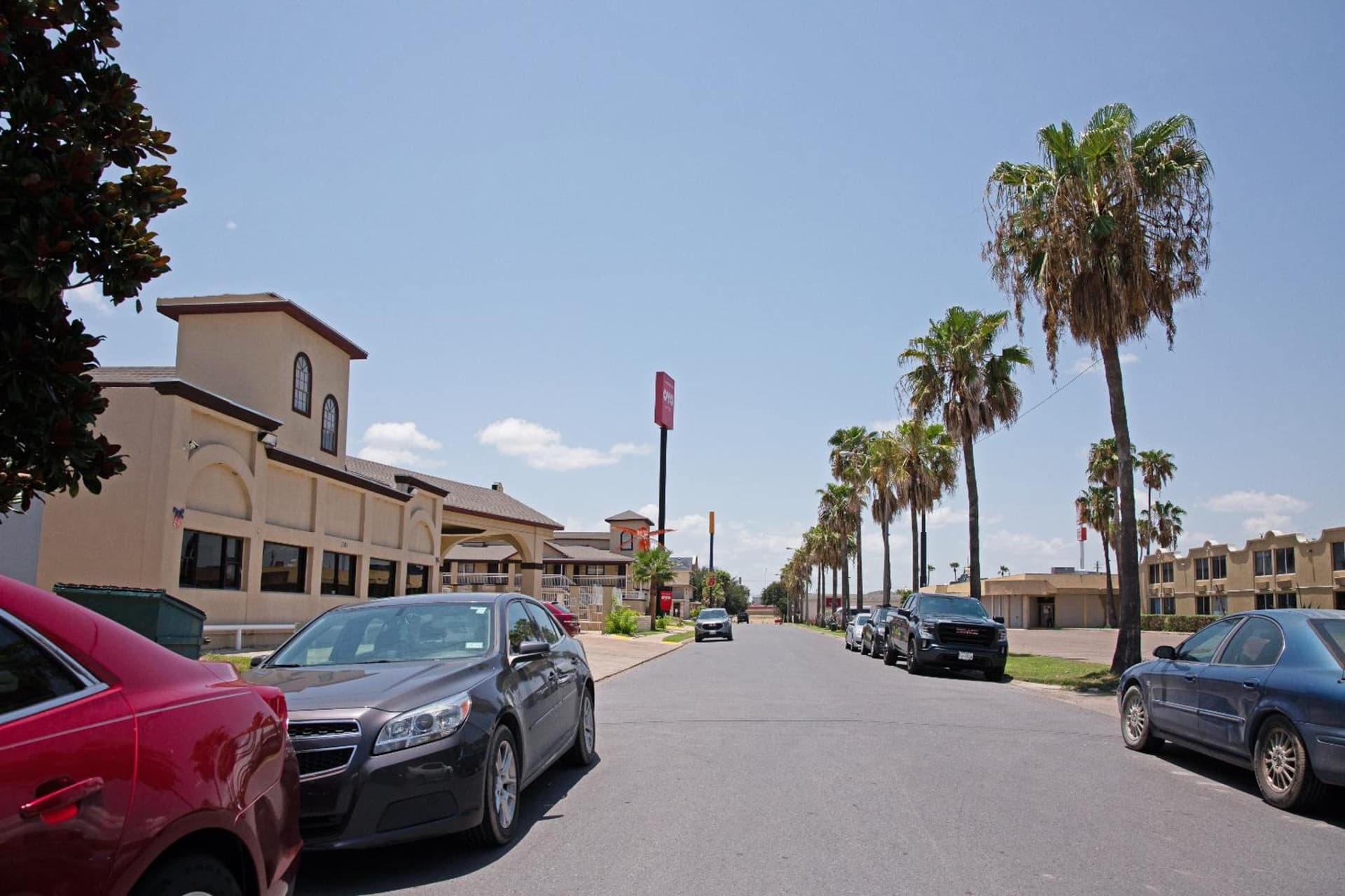 OYO Hotel McAllen Airport South gallery photo in McAllen, TX — image 14