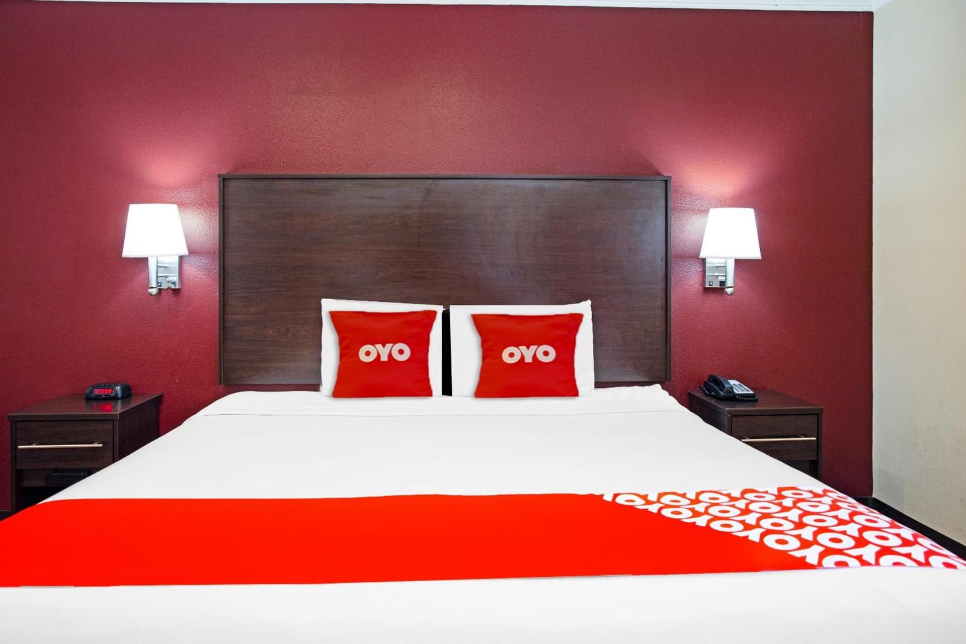 OYO Hotel McAllen Airport South gallery photo in McAllen, TX — image 38