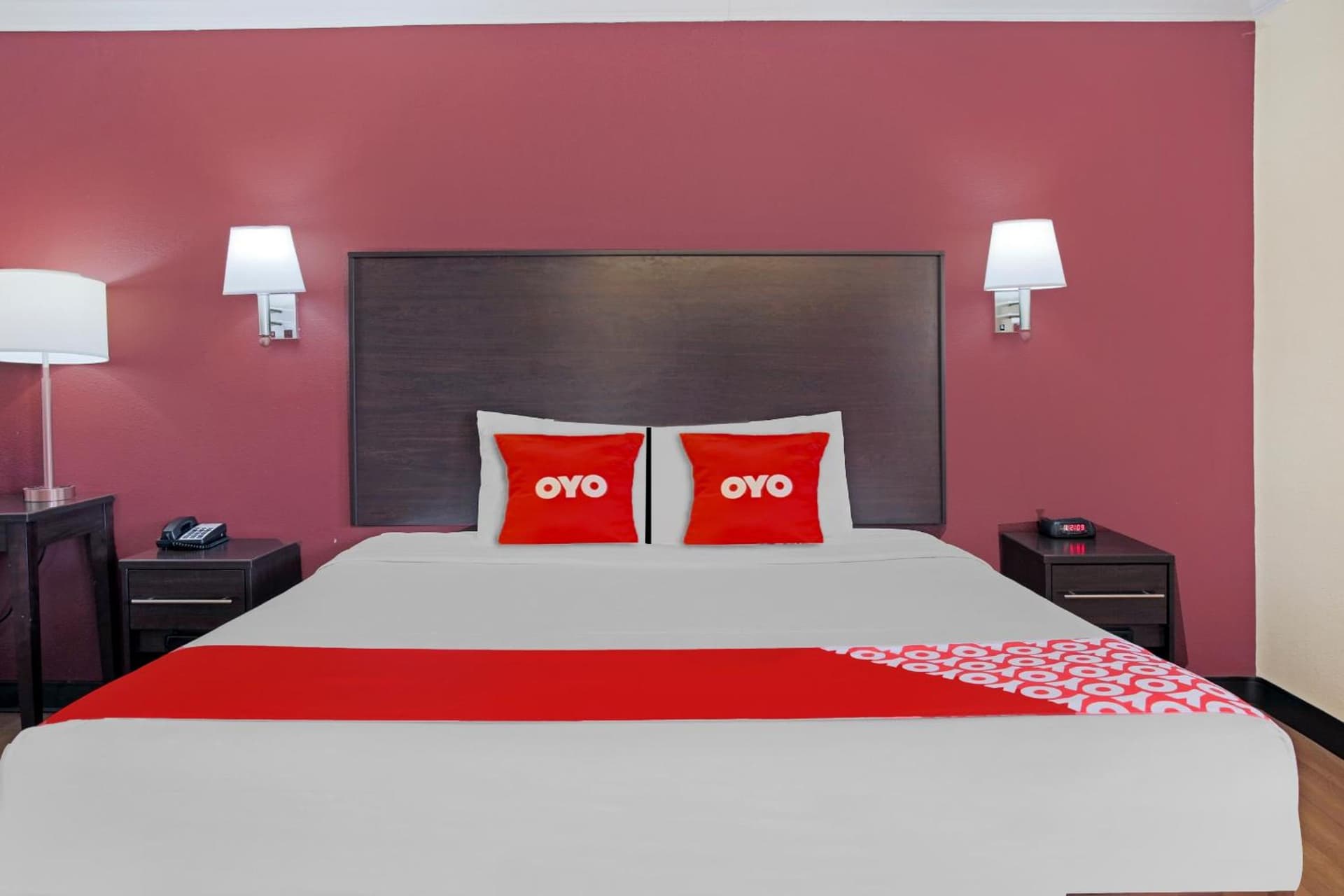 OYO Hotel McAllen Airport South gallery photo in McAllen, TX — image 20