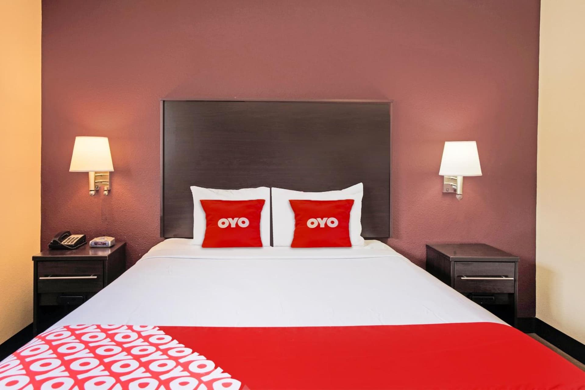 OYO Hotel McAllen Airport South gallery photo in McAllen, TX — image 55