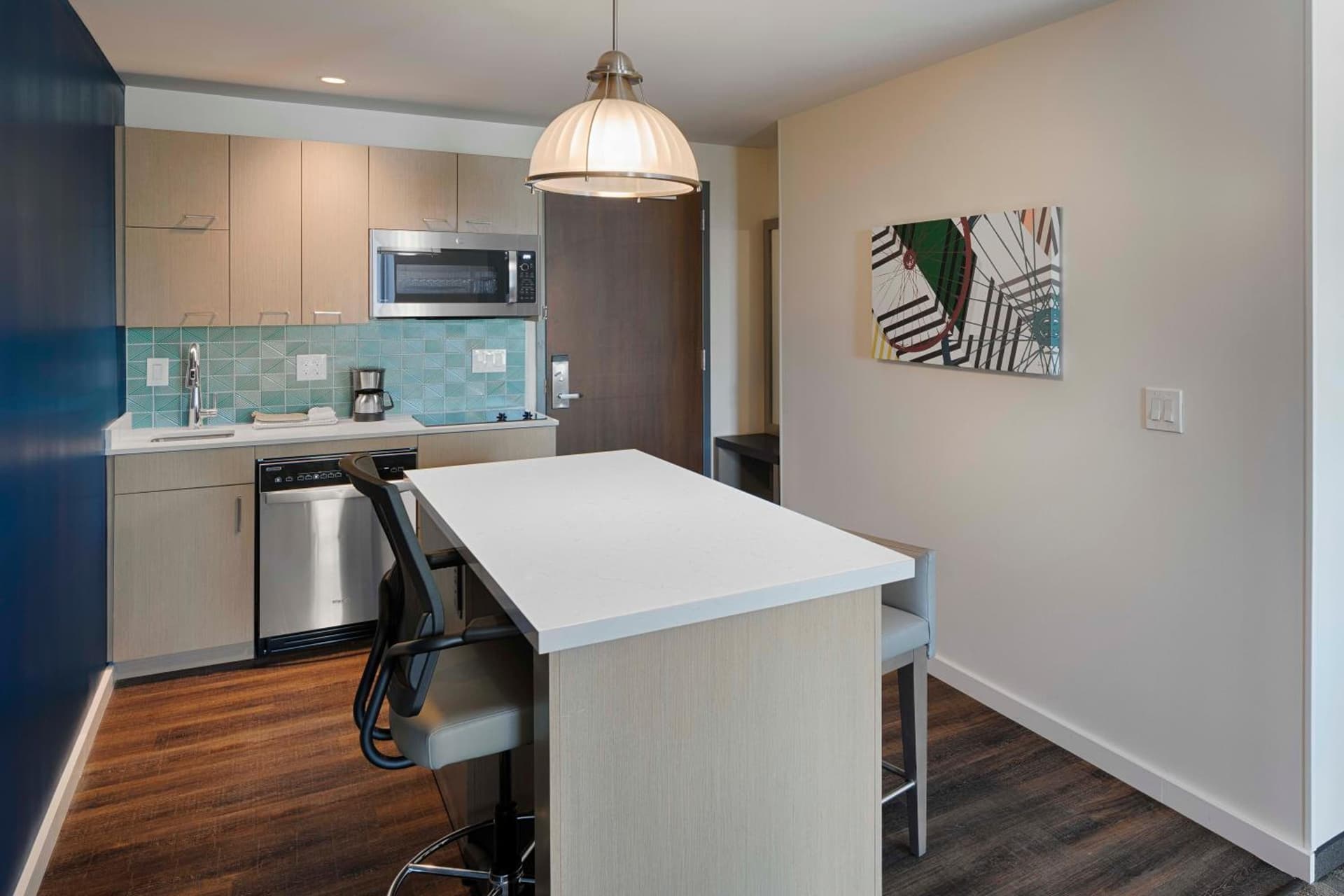 Hyatt House Columbus OSU Short North gallery photo in Columbus, OH — image 6