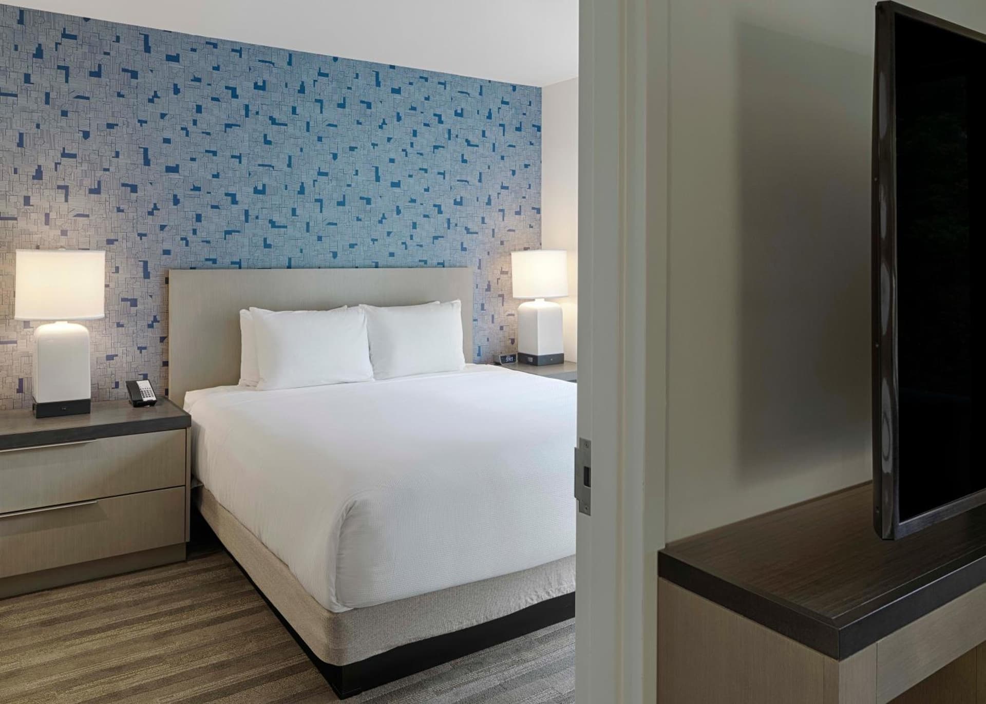 Hyatt House Columbus OSU Short North gallery photo in Columbus, OH — image 51