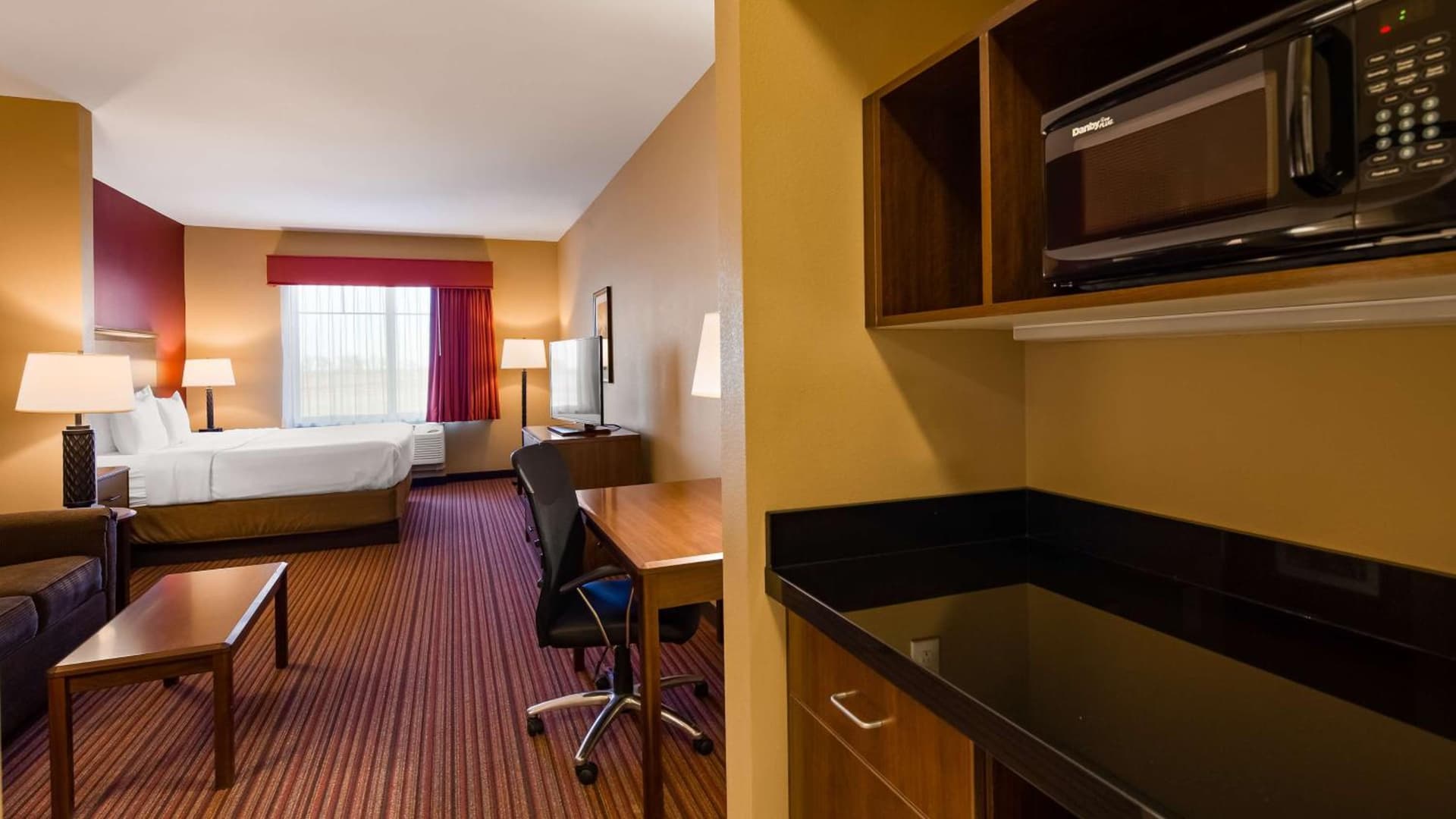 Best Western Plus Hudson Hotel & Suites gallery photo in Hudson, CO — image 36