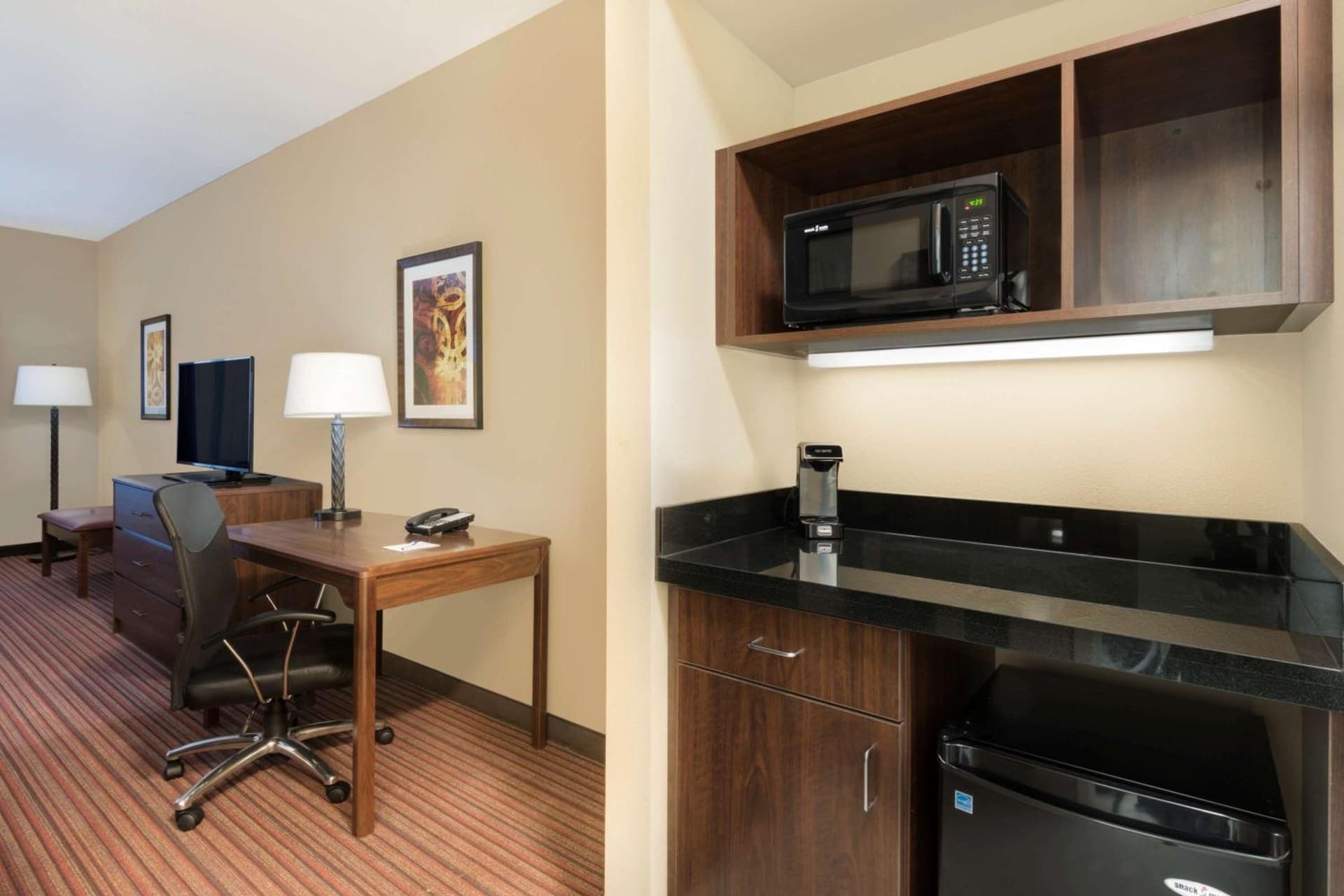Best Western Plus Hudson Hotel & Suites gallery photo in Hudson, CO — image 8