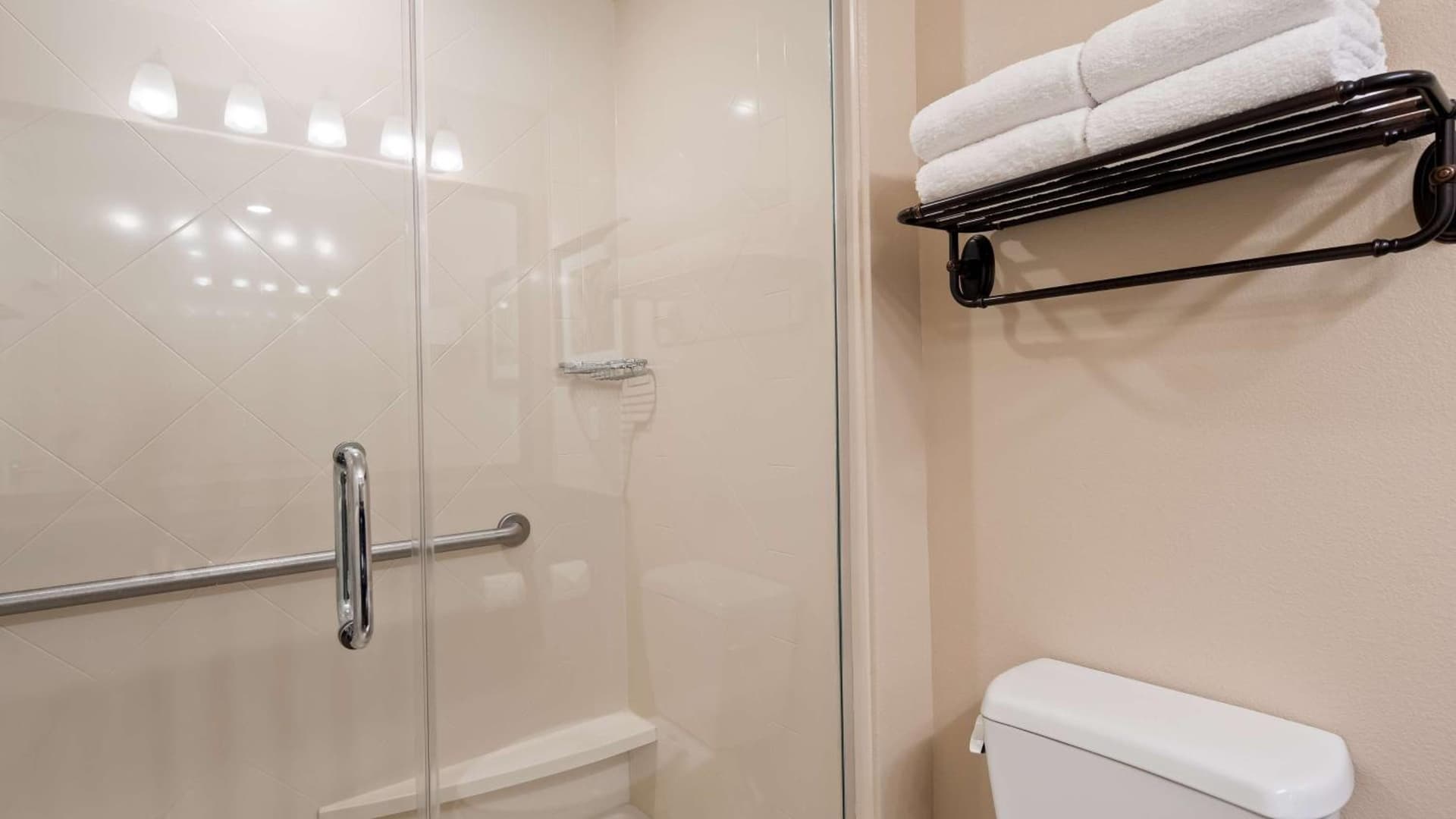 Best Western Plus Hudson Hotel & Suites gallery photo in Hudson, CO — image 4