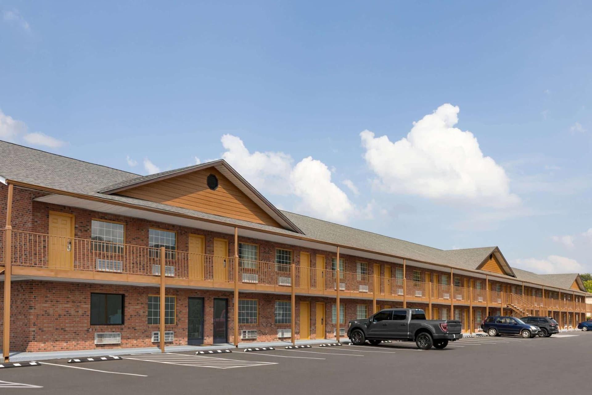 Super 8 by Wyndham Whites Creek/ Nashville NW Area featured exterior or lobby in Whites Creek, TN — similar hotel