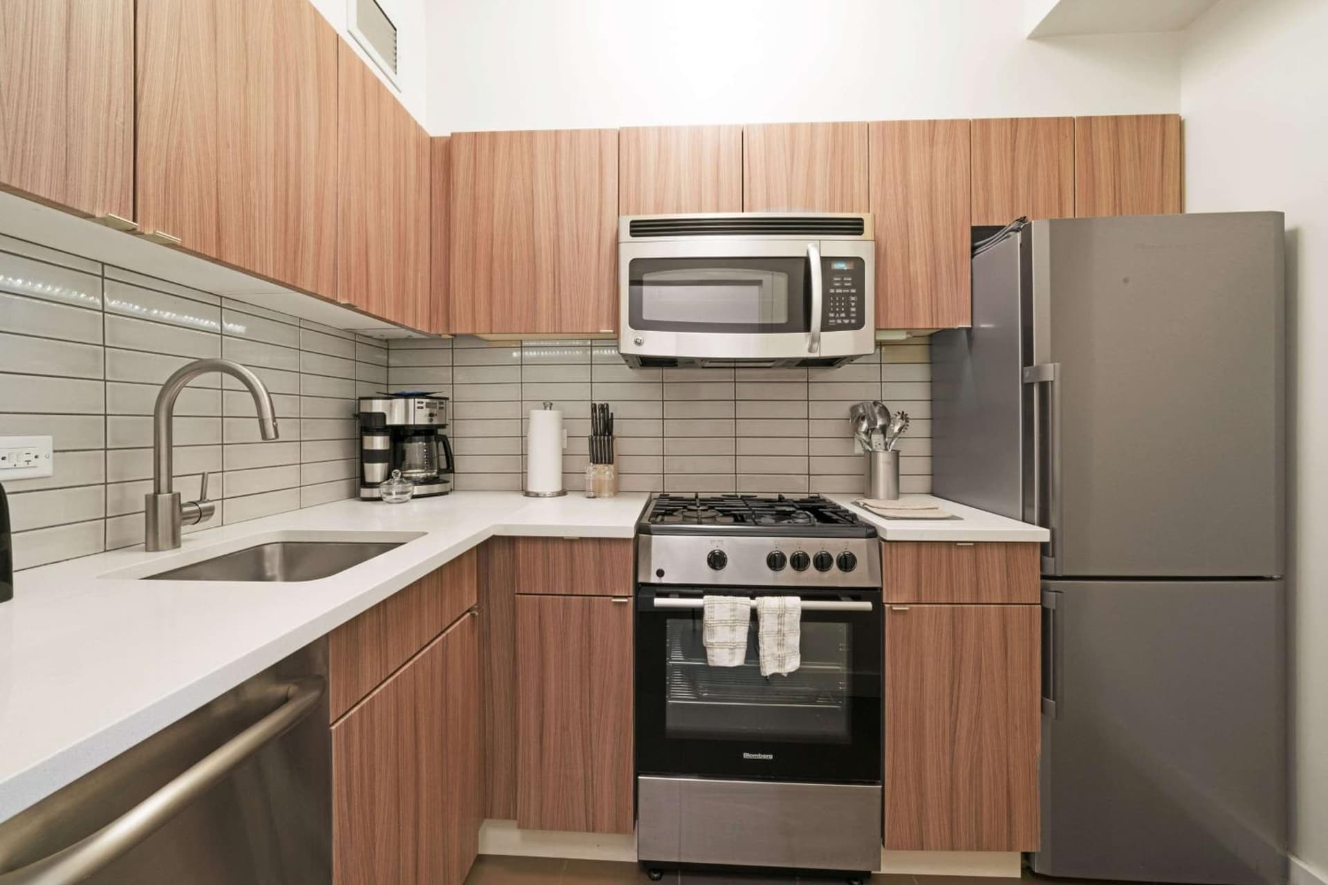 The Beekman Tower, Trademark Collection by Wyndham interior in New York, NY — gallery photo 2
