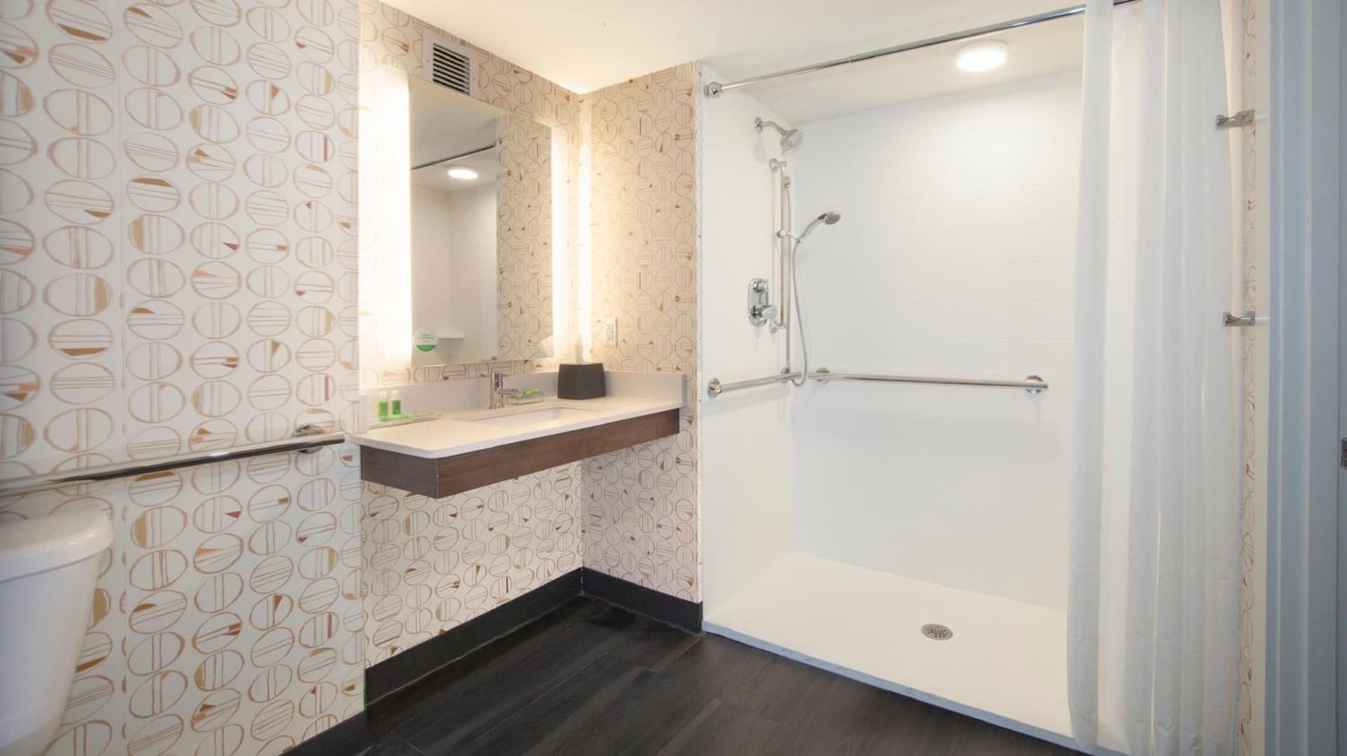 Holiday Inn Panama City by IHG gallery photo in Panama City, FL — image 49