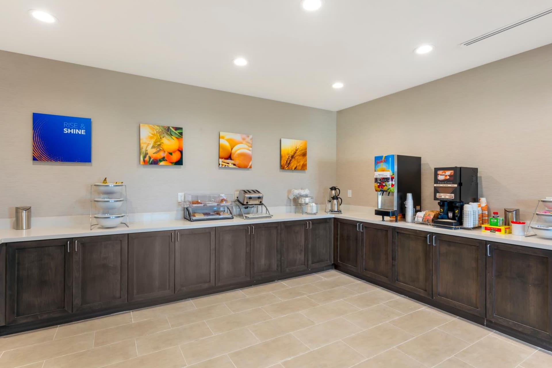 Comfort Inn & Suites Balch Springs - SE Dallas gallery photo in Balch Springs, TX — image 38