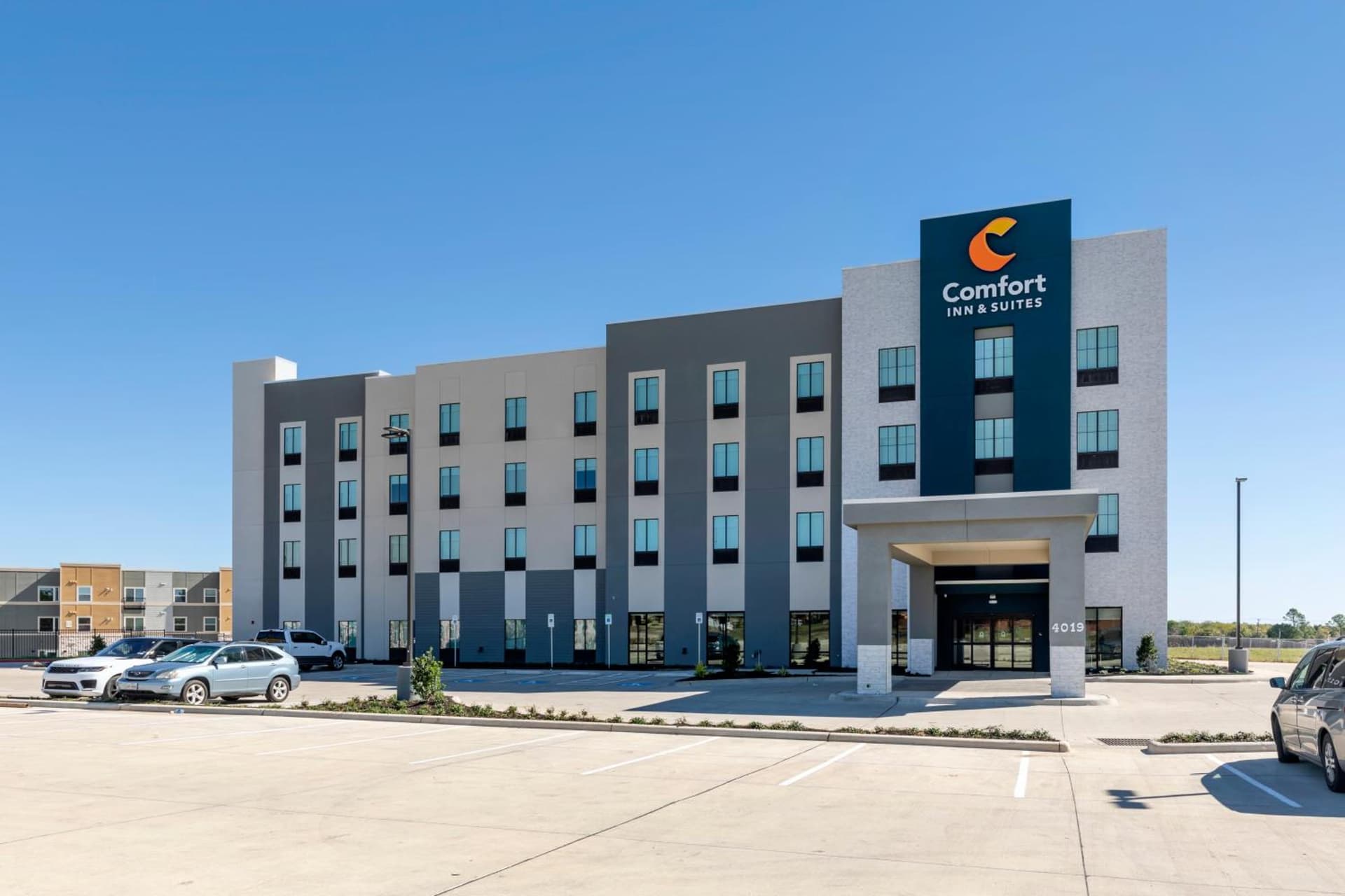 Comfort Inn & Suites Balch Springs - SE Dallas gallery photo in Balch Springs, TX — image 19