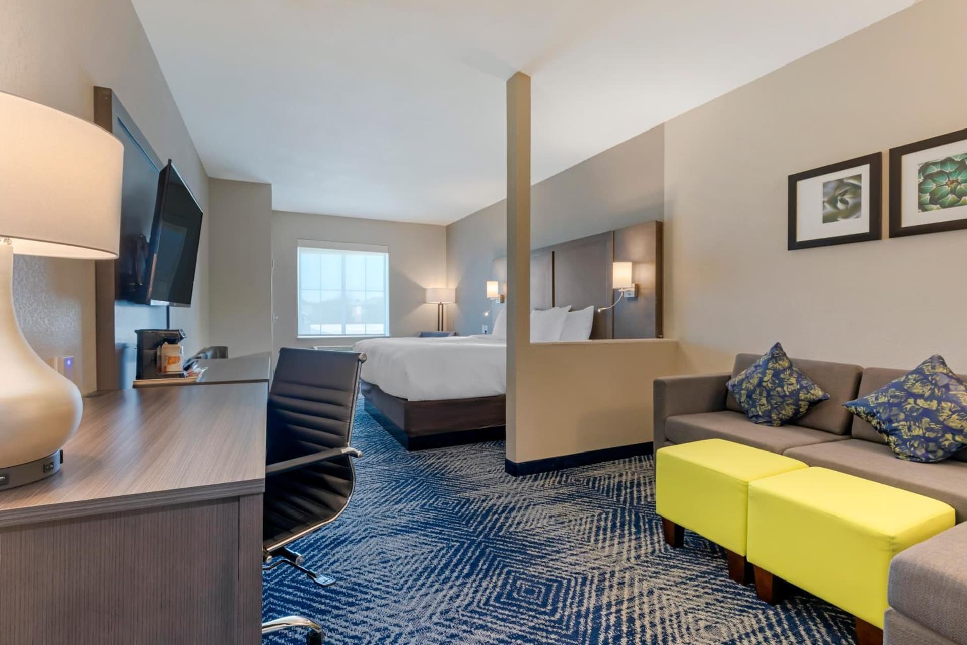 Comfort Inn & Suites Balch Springs - SE Dallas gallery photo in Balch Springs, TX — image 27