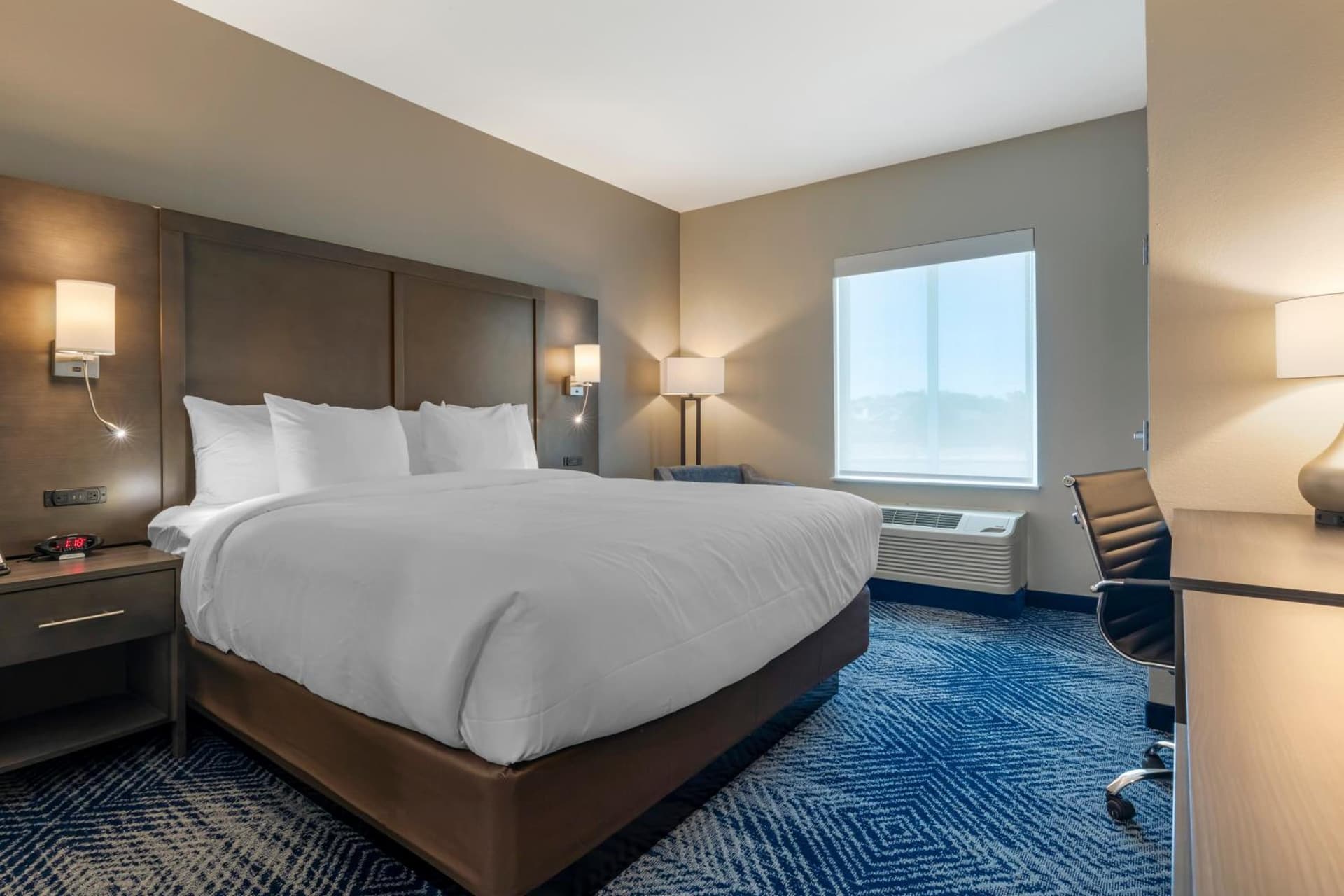 Comfort Inn & Suites Balch Springs - SE Dallas gallery photo in Balch Springs, TX — image 52