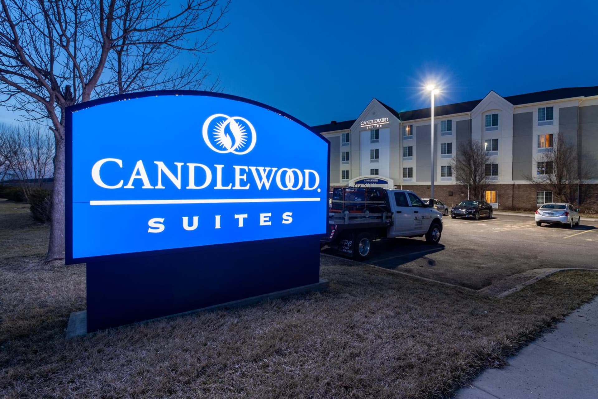Candlewood Suites Lincoln by IHG interior in Lincoln, NE — gallery photo 2