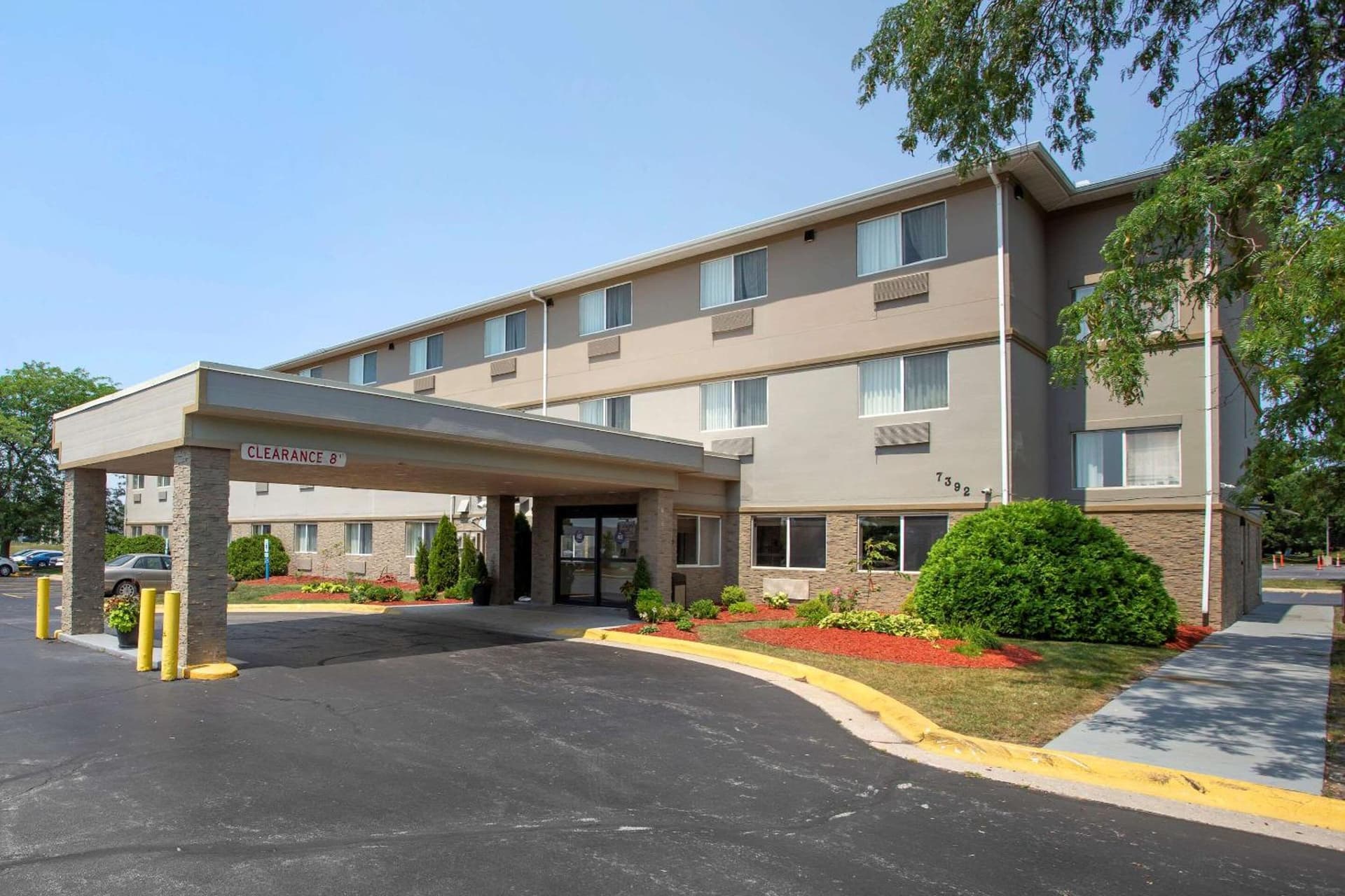 Comfort Inn Rockford near Casino District gallery photo in Rockford, IL — image 37