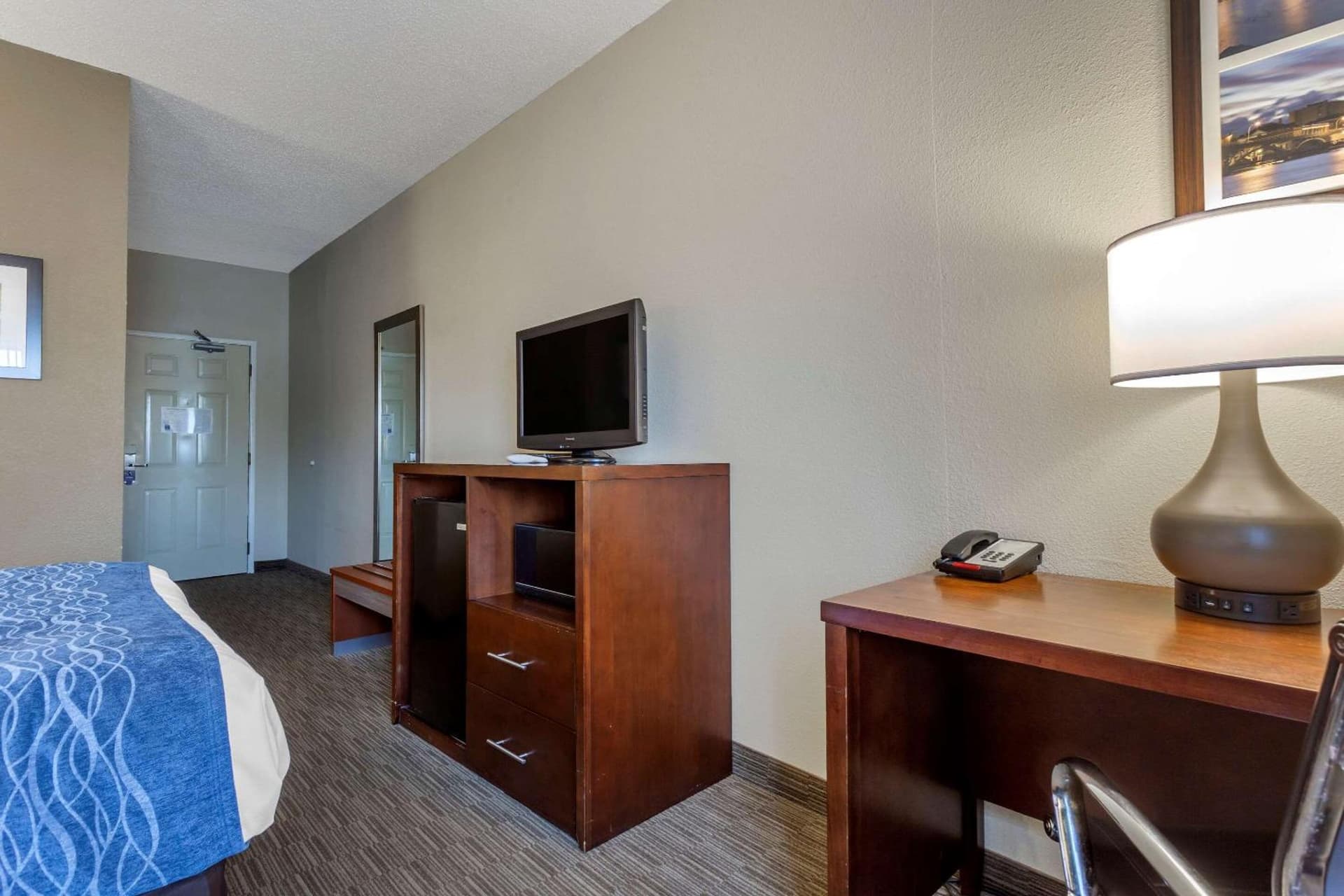 Comfort Inn Rockford near Casino District gallery photo in Rockford, IL — image 26