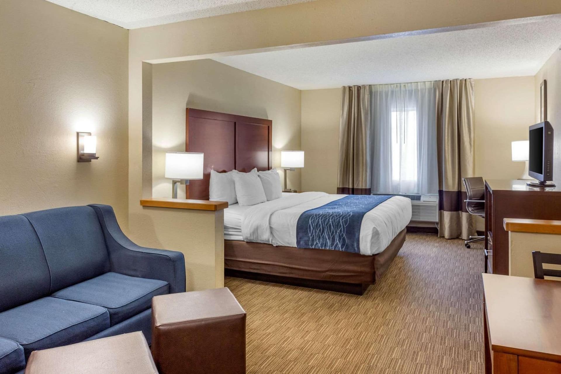 Comfort Inn Rockford near Casino District gallery photo in Rockford, IL — image 39