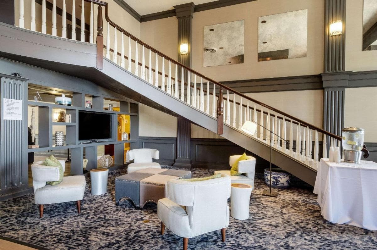 Clarion Hotel Seekonk - Providence gallery photo in Seekonk, MA — image 53
