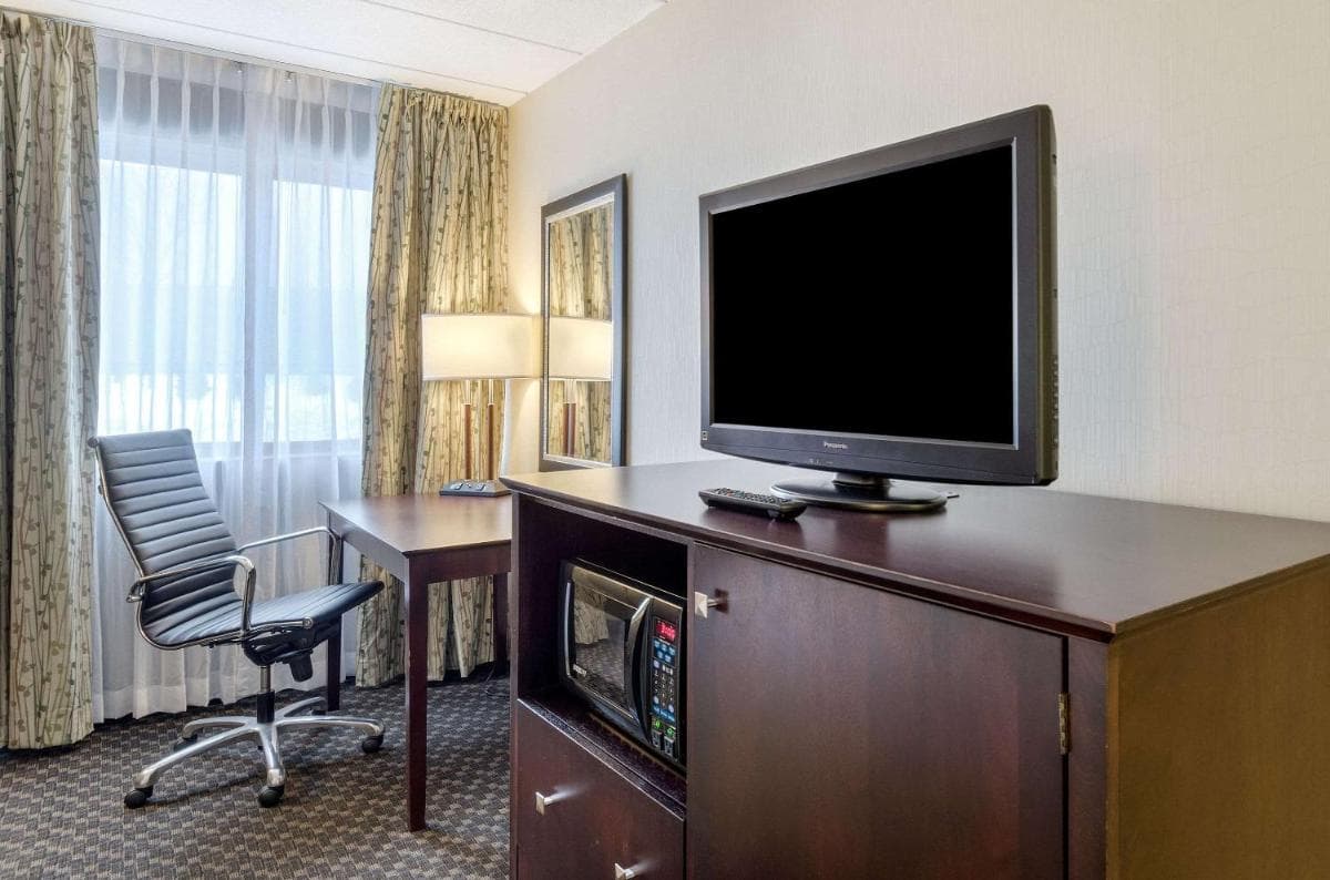 Clarion Hotel Seekonk - Providence gallery photo in Seekonk, MA — image 8