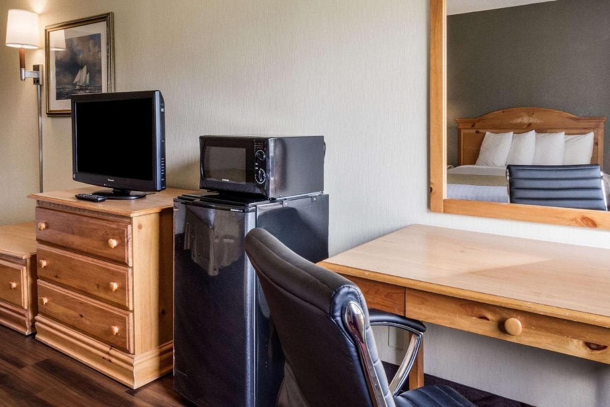 Clarion Hotel Seekonk - Providence gallery photo in Seekonk, MA — image 21
