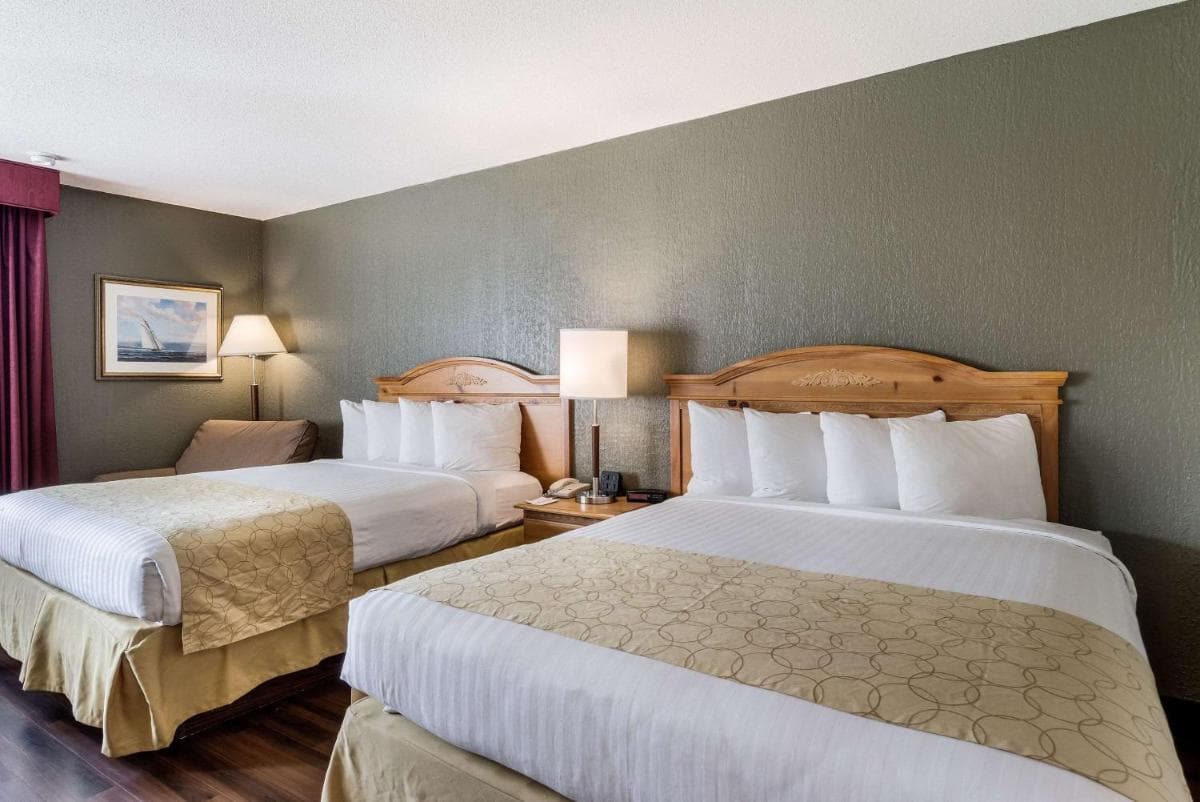 Clarion Hotel Seekonk - Providence gallery photo in Seekonk, MA — image 12