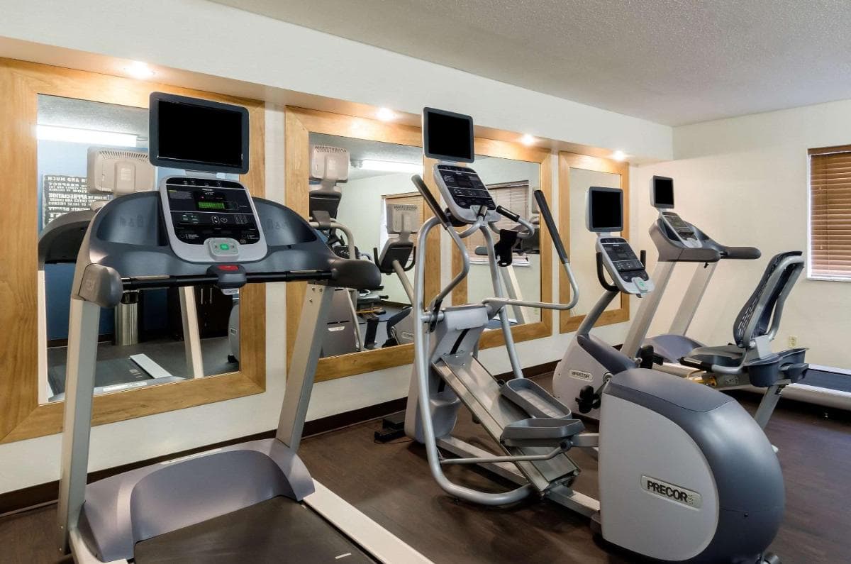 Clarion Hotel Seekonk - Providence gallery photo in Seekonk, MA — image 6