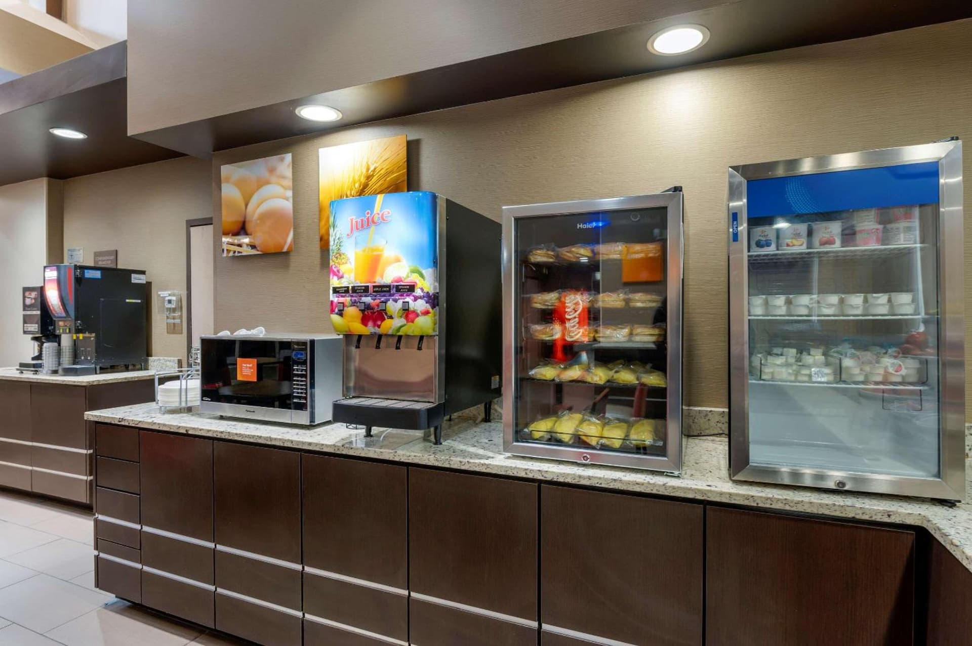 Comfort Suites Columbus Expo Center gallery photo in Columbus, OH — image 14