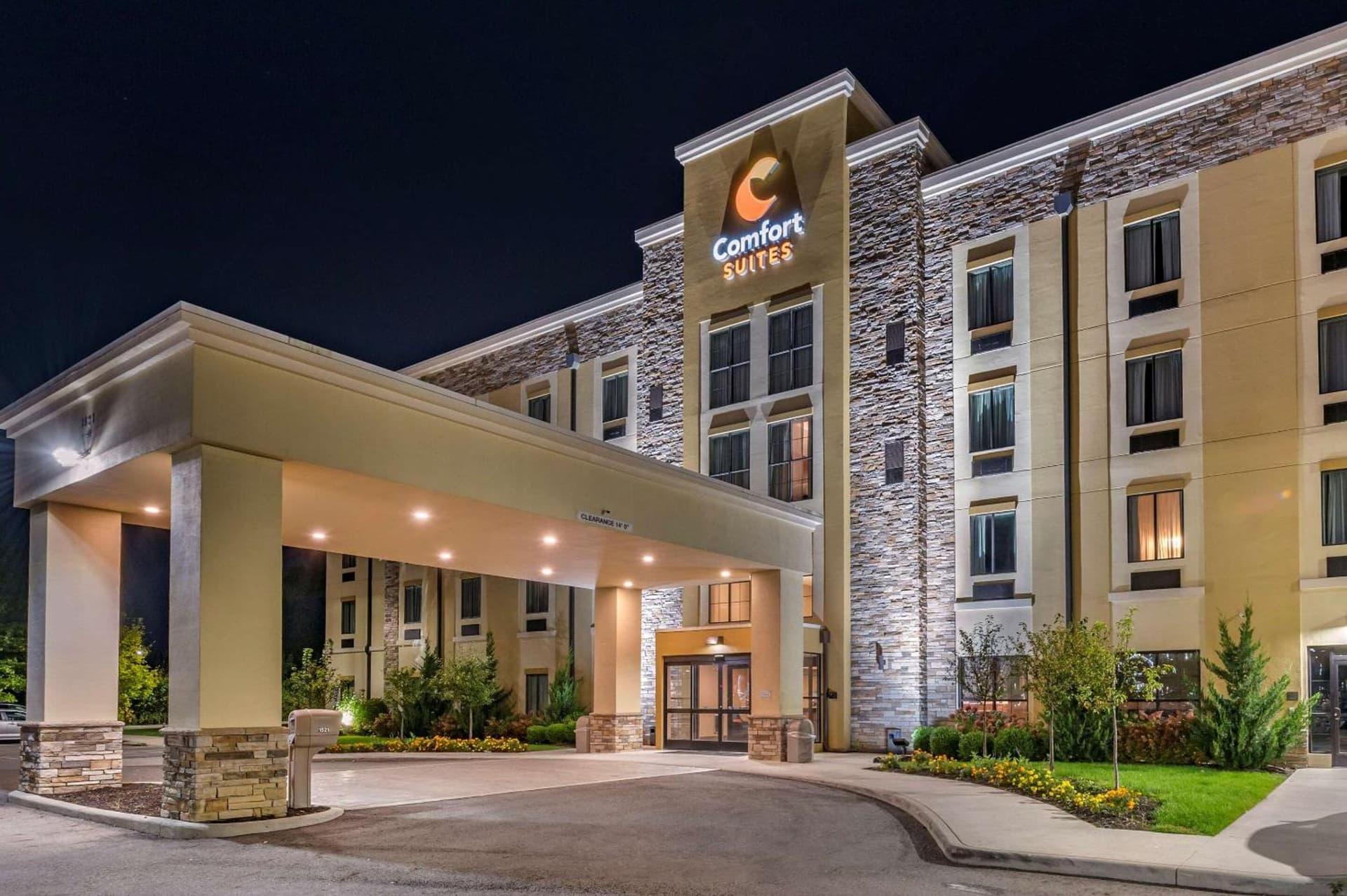 Comfort Suites Columbus Airport gallery photo in Columbus, OH — image 12