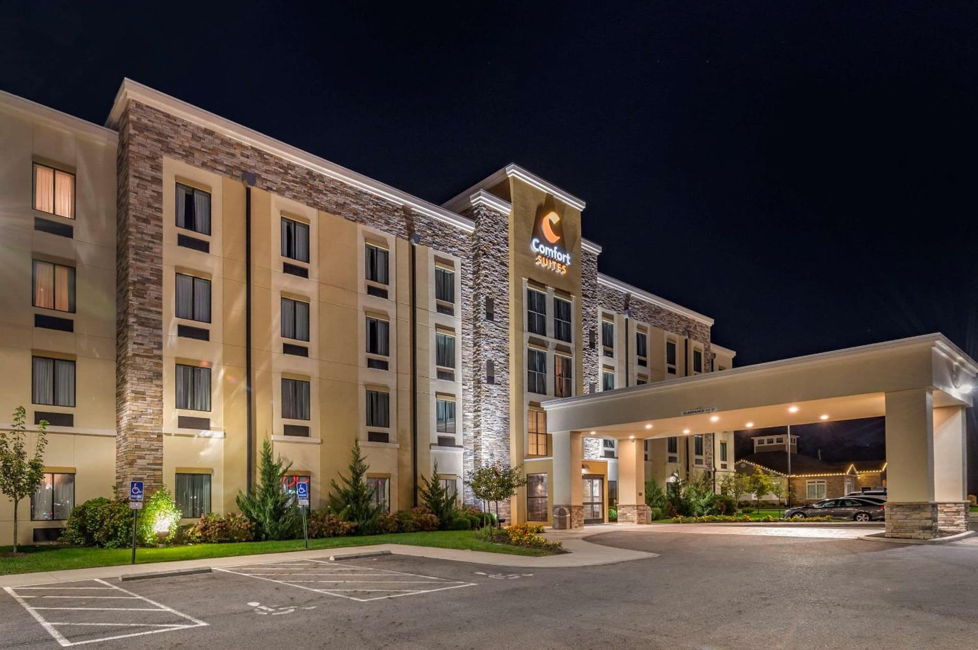 Comfort Suites Columbus Airport gallery photo in Columbus, OH — image 33