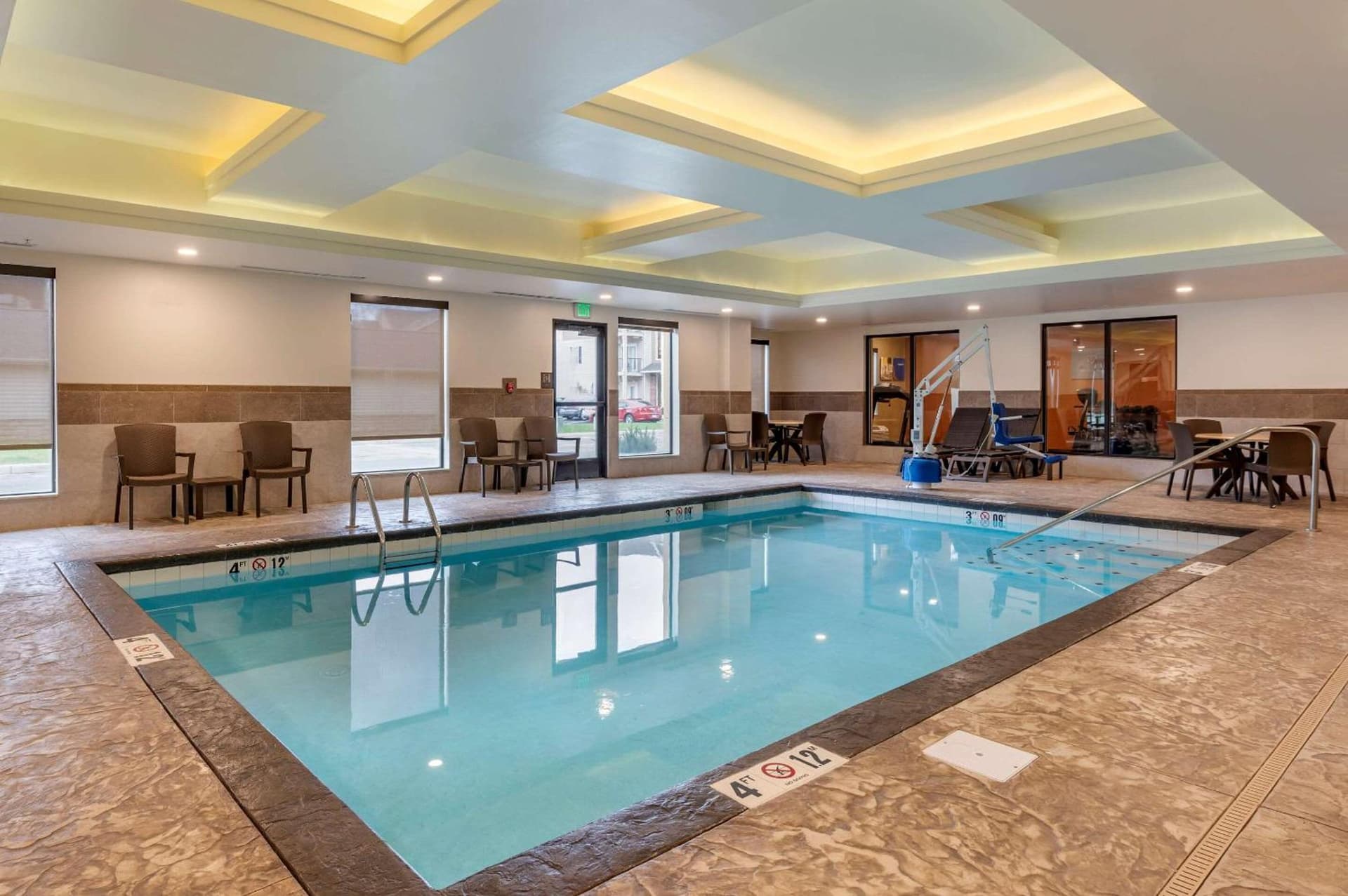 Comfort Suites Columbus Airport gallery photo in Columbus, OH — image 29