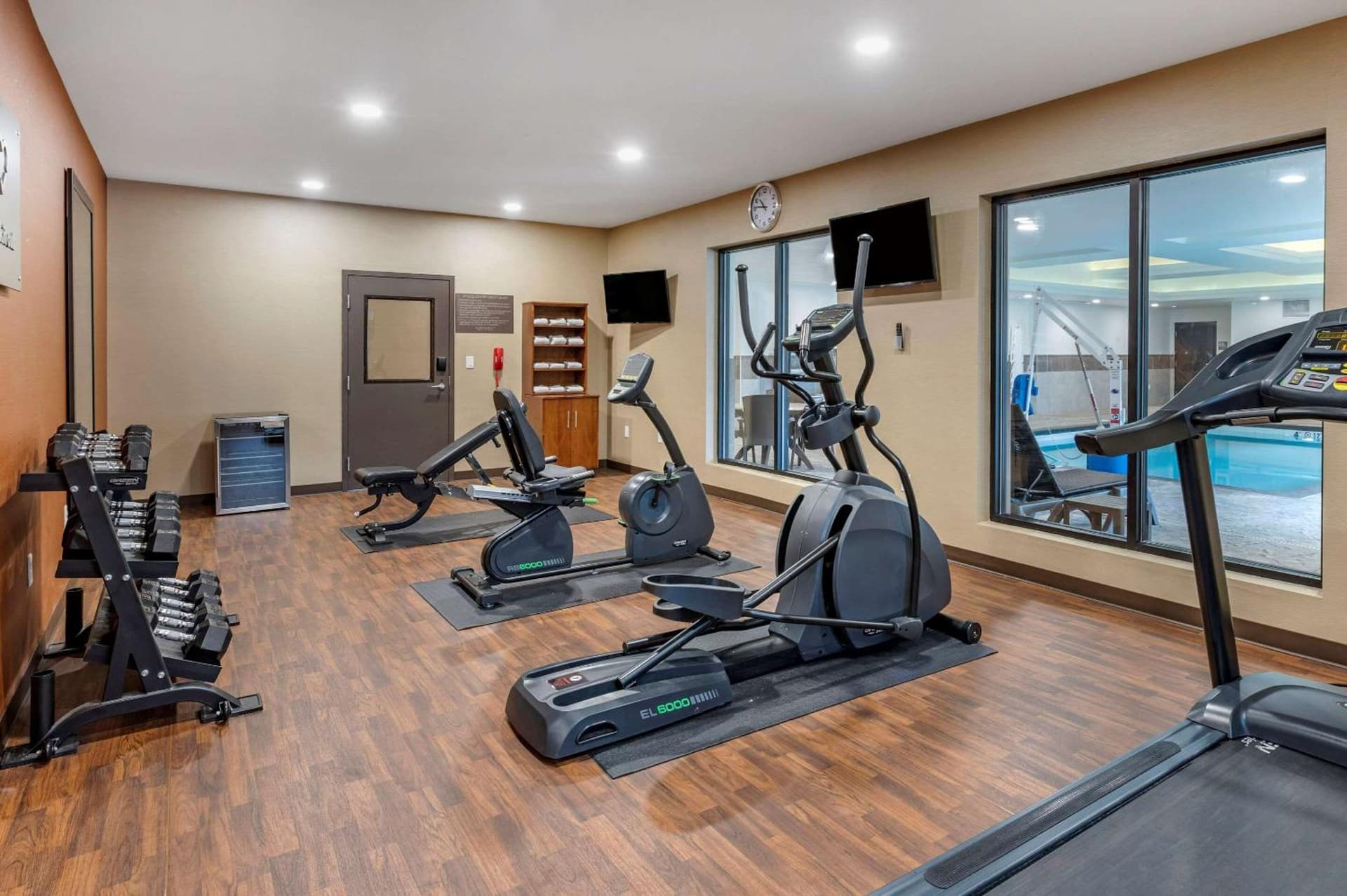 Comfort Suites Columbus Airport gallery photo in Columbus, OH — image 13