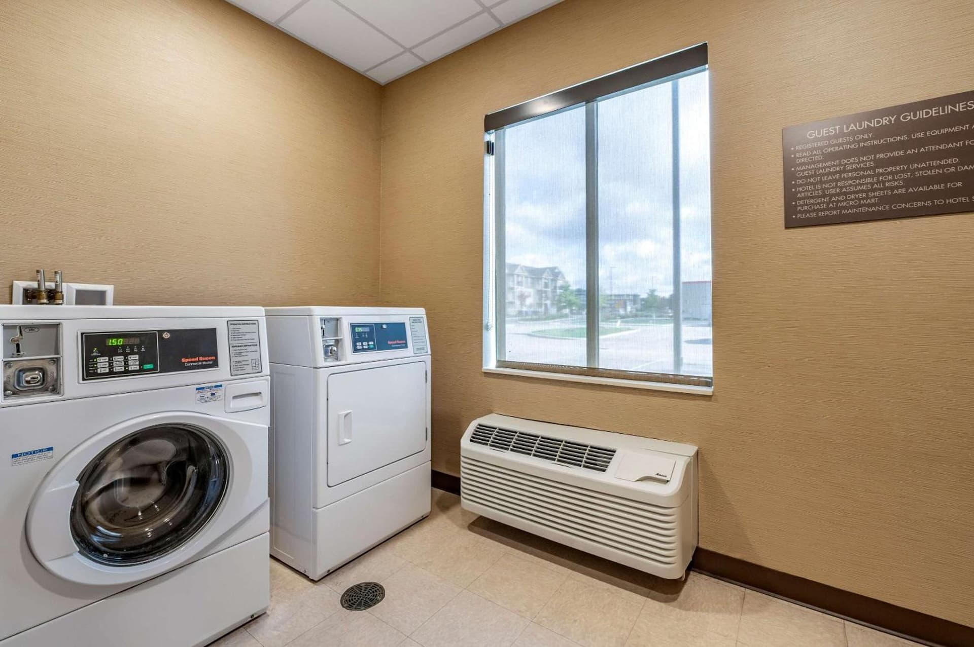 Comfort Suites Columbus Airport gallery photo in Columbus, OH — image 17