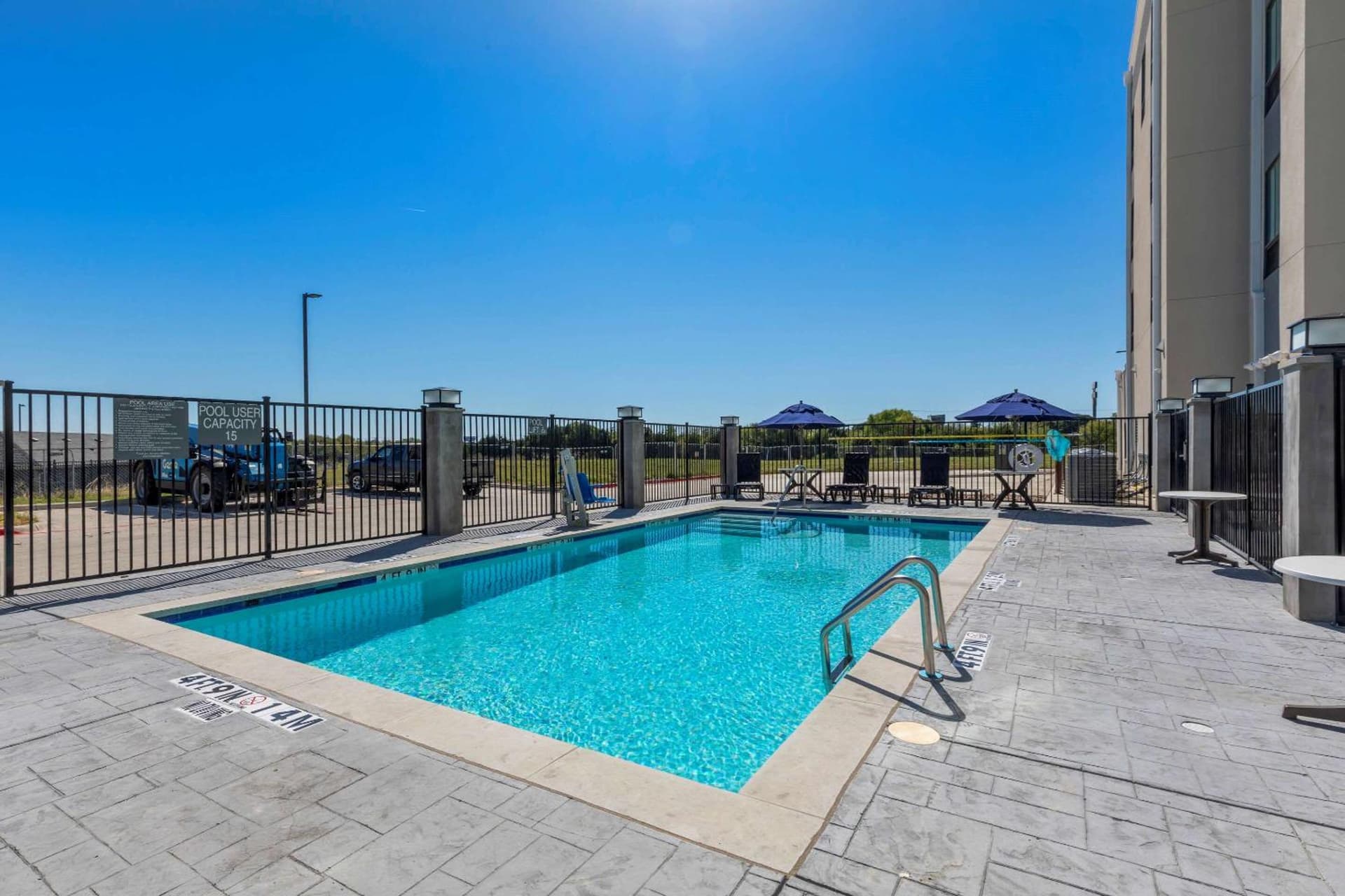 Comfort Inn & Suites Balch Springs - SE Dallas gallery photo in Balch Springs, TX — image 50