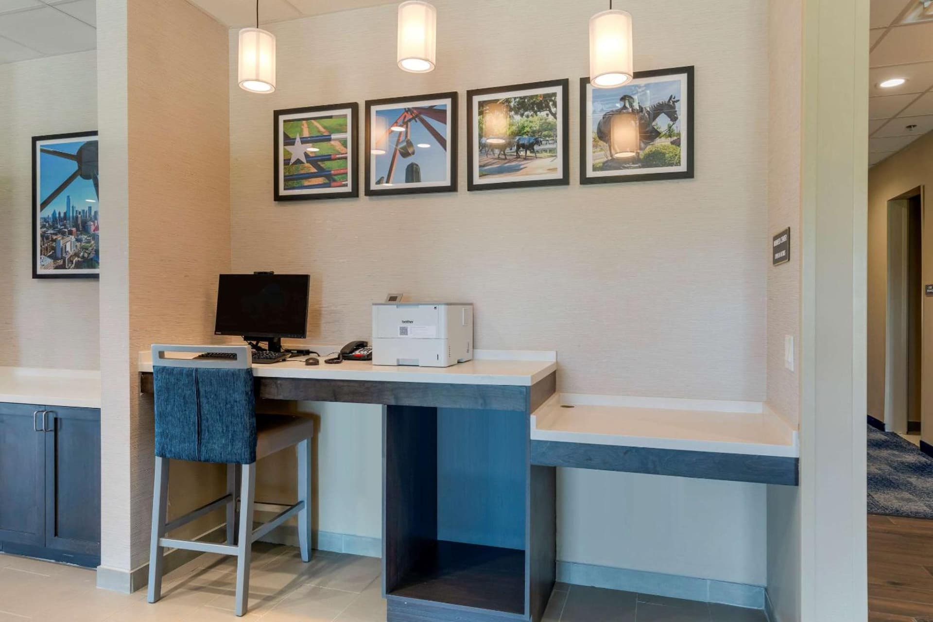 Comfort Inn & Suites Balch Springs - SE Dallas gallery photo in Balch Springs, TX — image 7