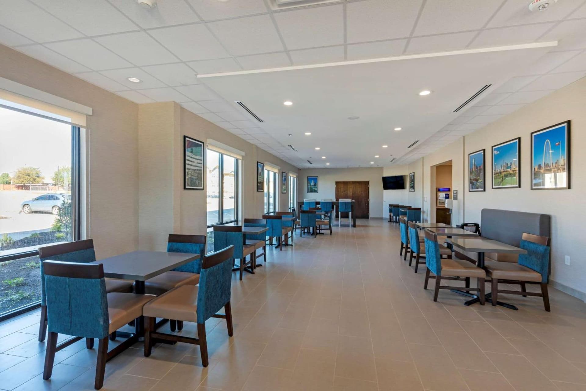 Comfort Inn & Suites Balch Springs - SE Dallas gallery photo in Balch Springs, TX — image 6