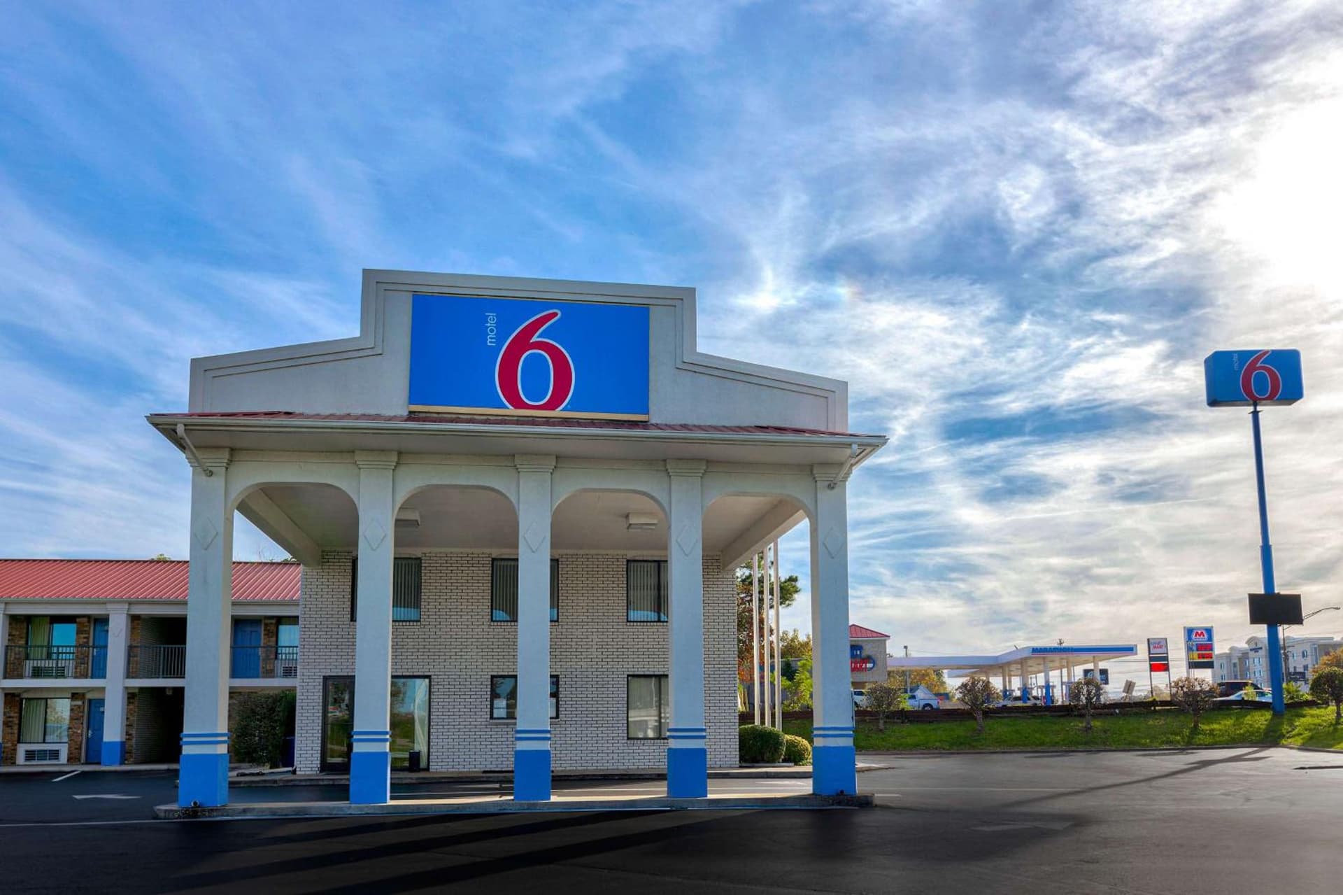 Motel 6-Cookeville, TN featured exterior or lobby in Cookeville, TN — similar hotel