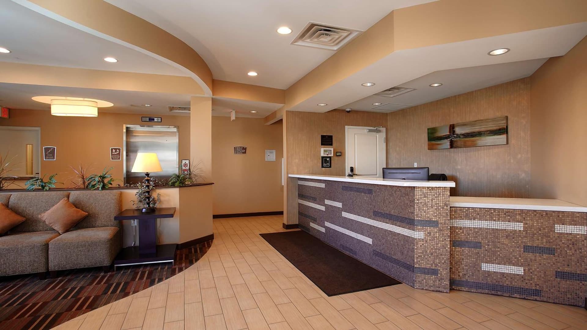Best Western Plus College Park Hotel property views in College Park, MD — gallery photo 3