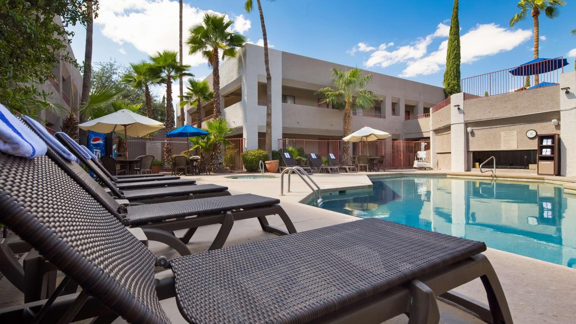Best Western InnSuites Tucson Foothills Hotel & Suites gallery photo in Tucson, AZ — image 15