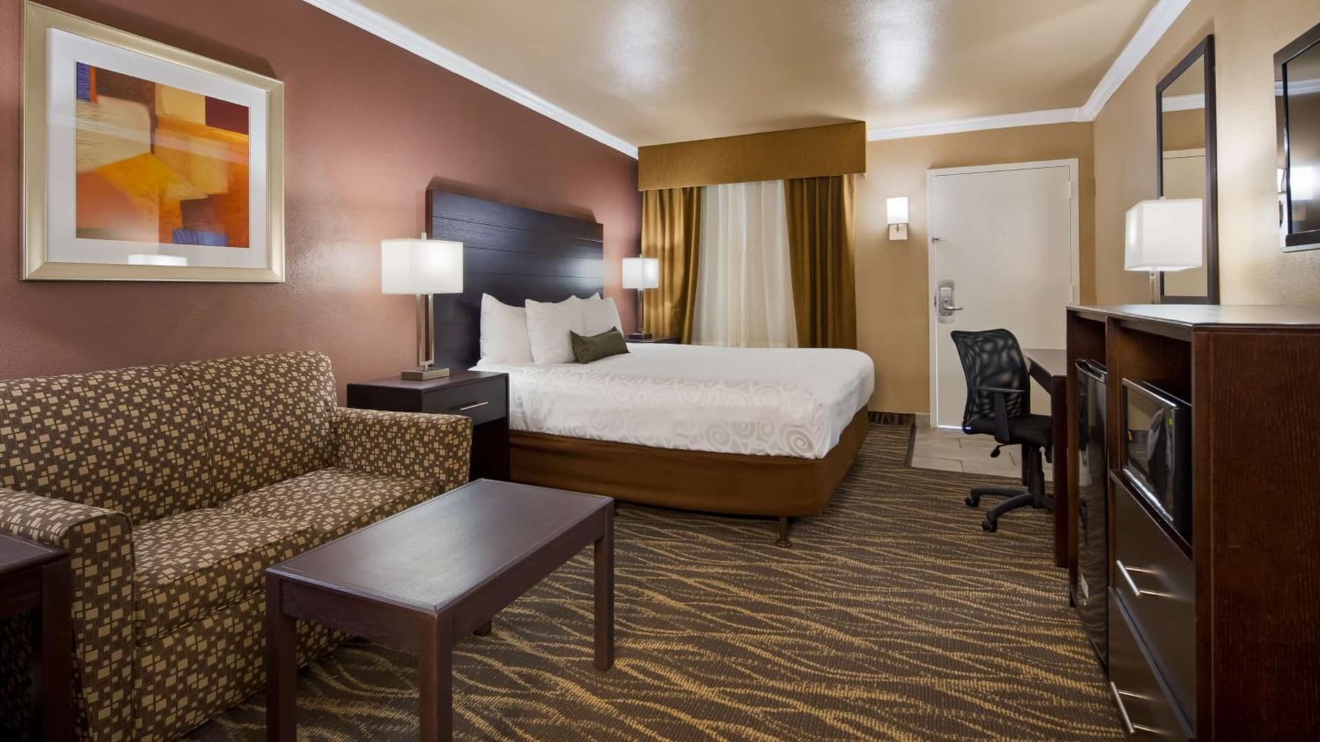 Best Western InnSuites Tucson Foothills Hotel & Suites gallery photo in Tucson, AZ — image 28