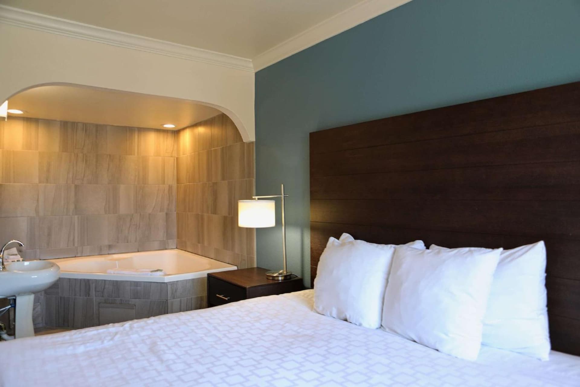 Best Western InnSuites Tucson Foothills Hotel & Suites gallery photo in Tucson, AZ — image 22