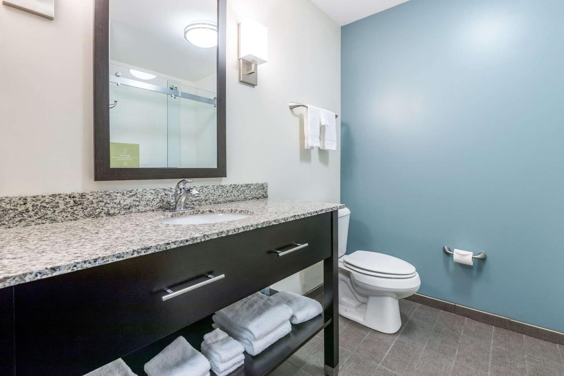 Sleep Inn & Suites West Des Moines near Jordan Creek gallery photo in West Des Moines, IA — image 19