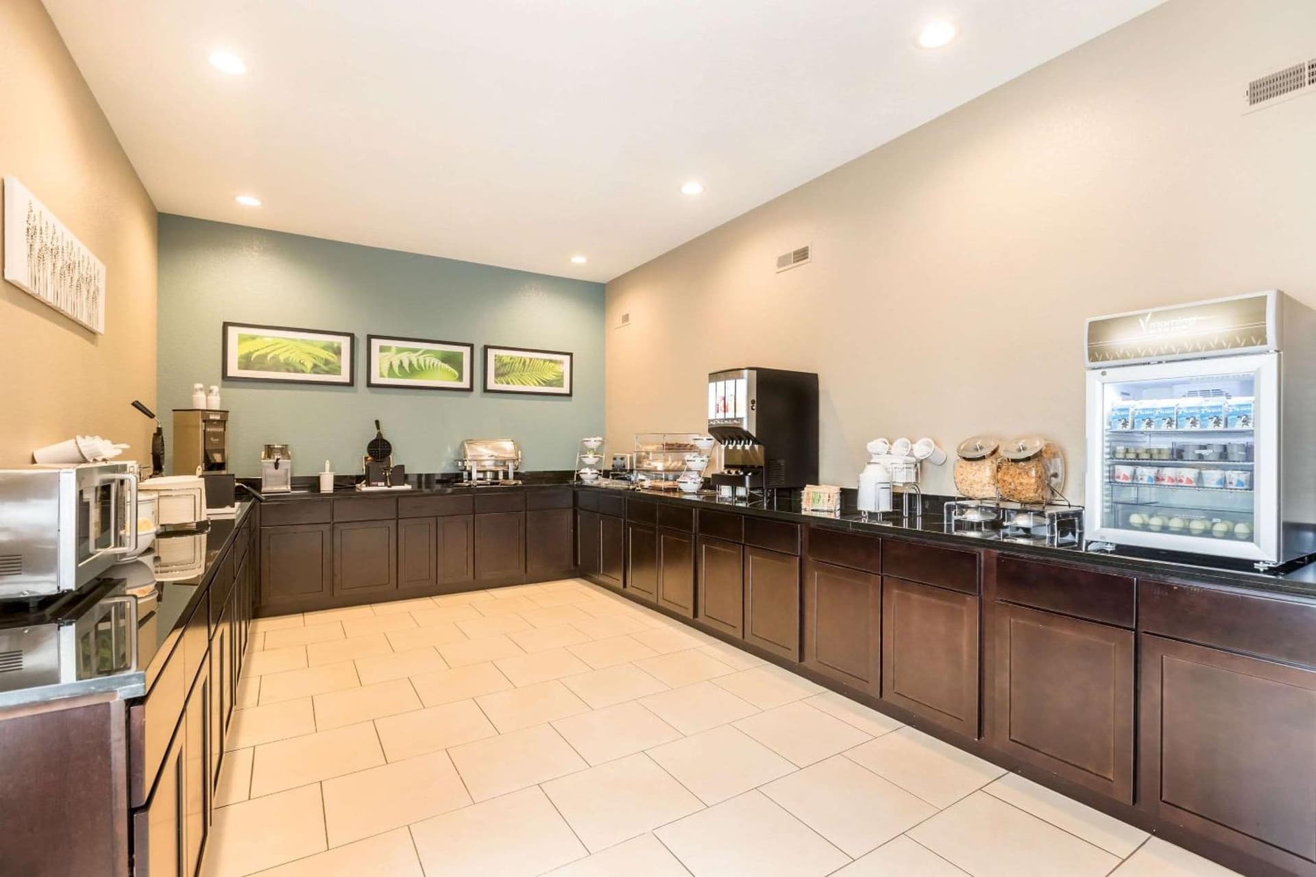Sleep Inn & Suites West Des Moines near Jordan Creek gallery photo in West Des Moines, IA — image 13