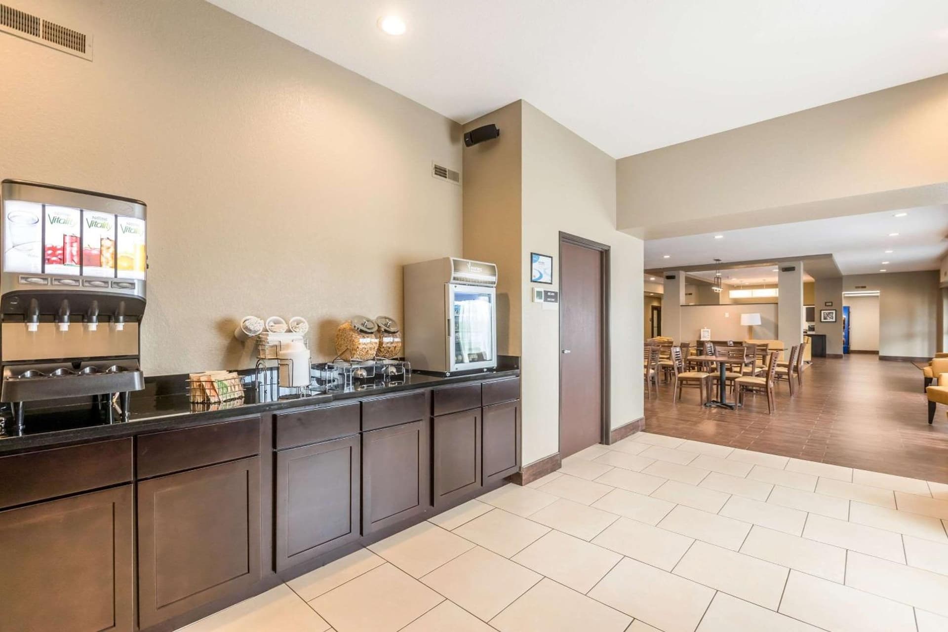 Sleep Inn & Suites West Des Moines near Jordan Creek gallery photo in West Des Moines, IA — image 23
