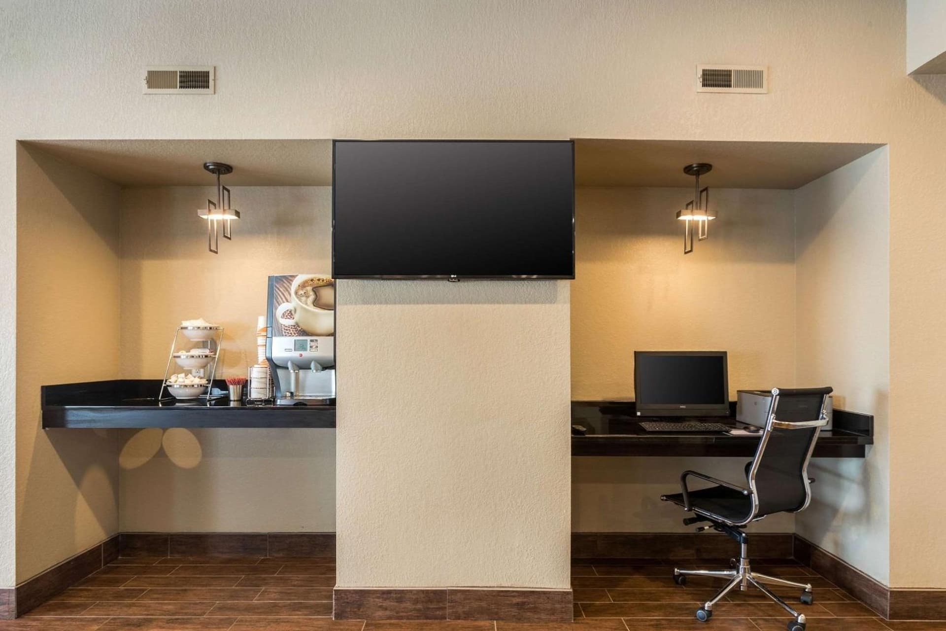 Sleep Inn & Suites West Des Moines near Jordan Creek gallery photo in West Des Moines, IA — image 24