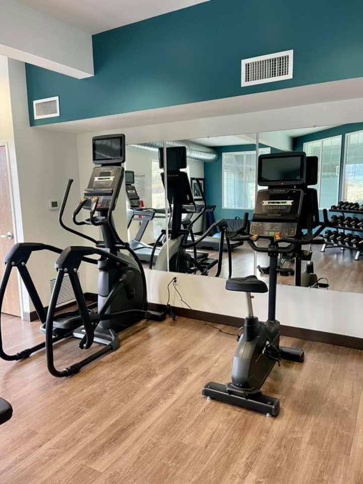 Holiday Inn Express Hotel & Suites North Sequim by IHG gallery photo in Sequim, WA — image 47