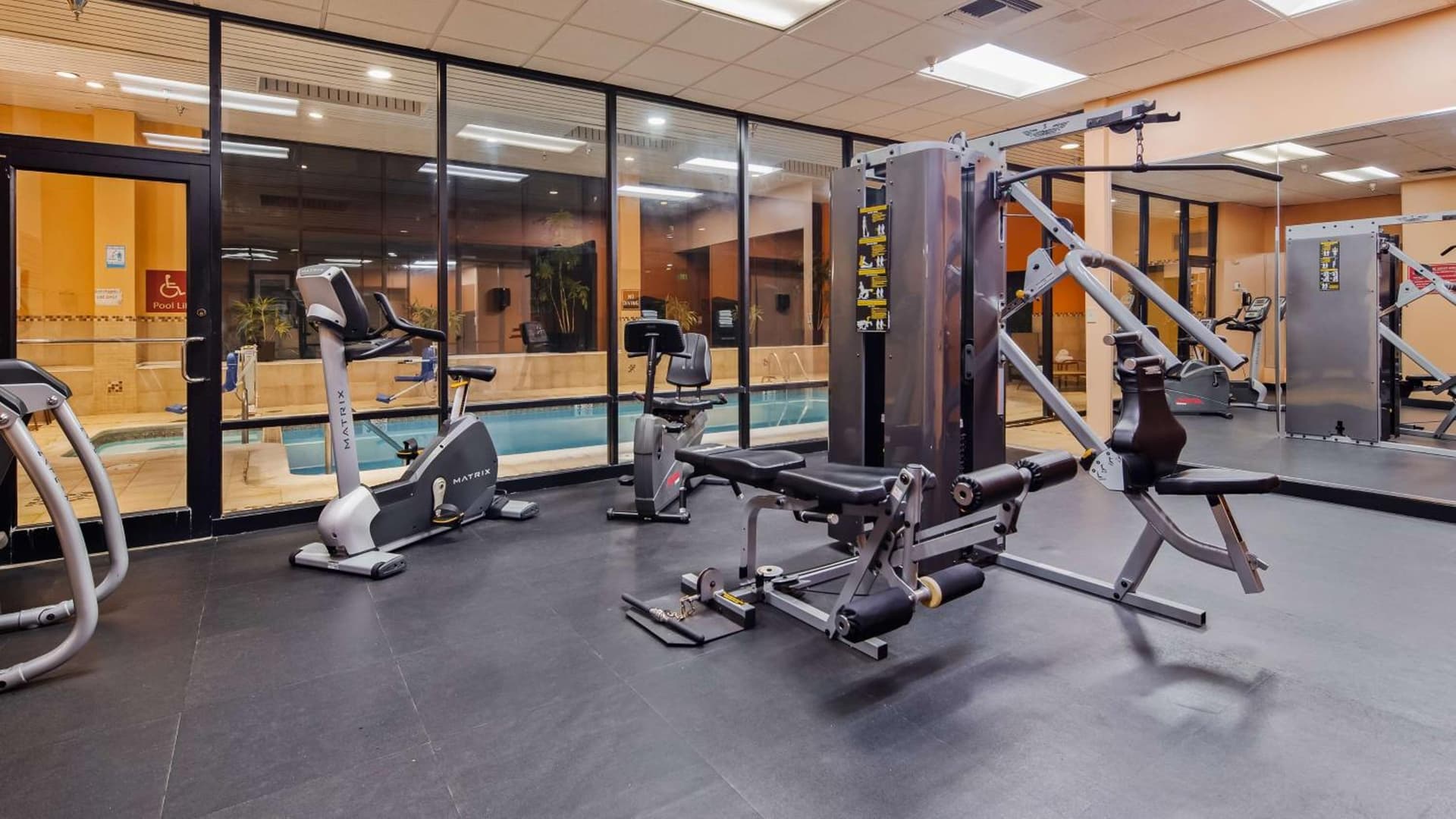 Best Western Plus Hotel & Conference Center gallery photo in Baltimore, MD — image 16
