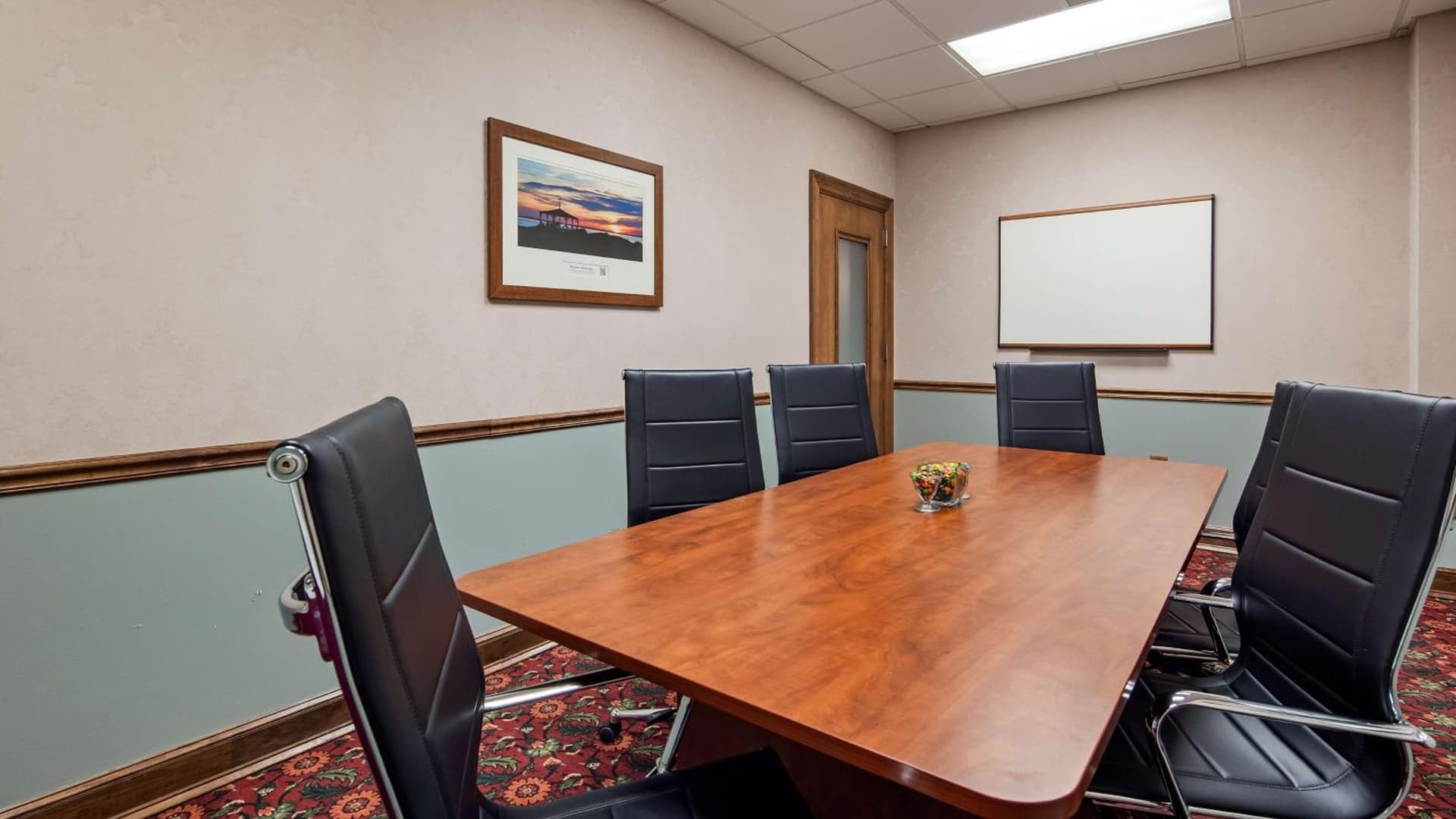 Best Western Plus Portsmouth Hotel & Suites gallery photo in Portsmouth, NH — image 41