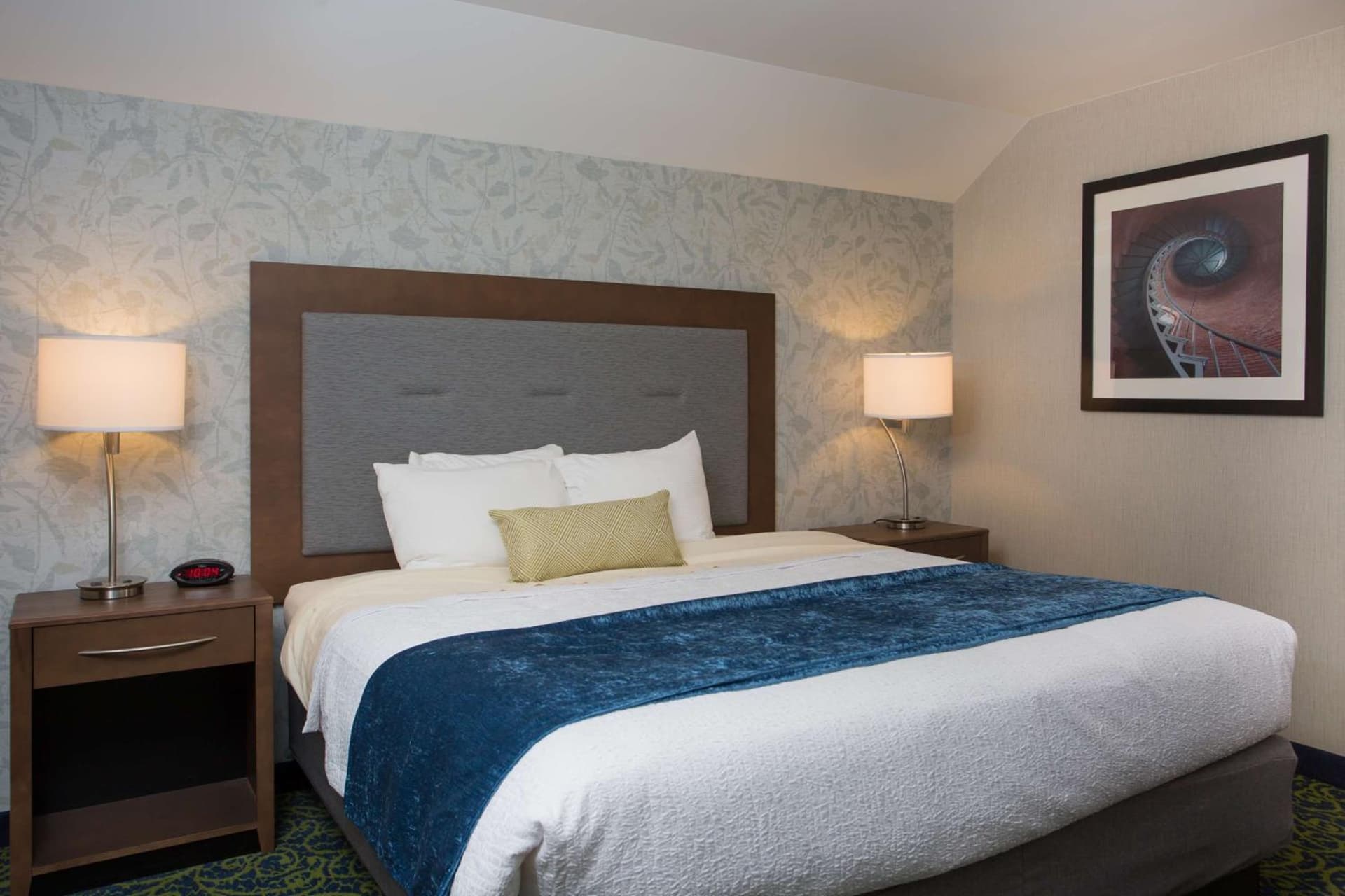 Best Western Plus Portsmouth Hotel & Suites gallery photo in Portsmouth, NH — image 55
