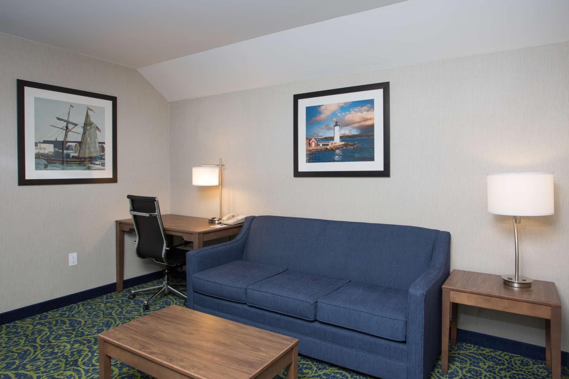 Best Western Plus Portsmouth Hotel & Suites gallery photo in Portsmouth, NH — image 17