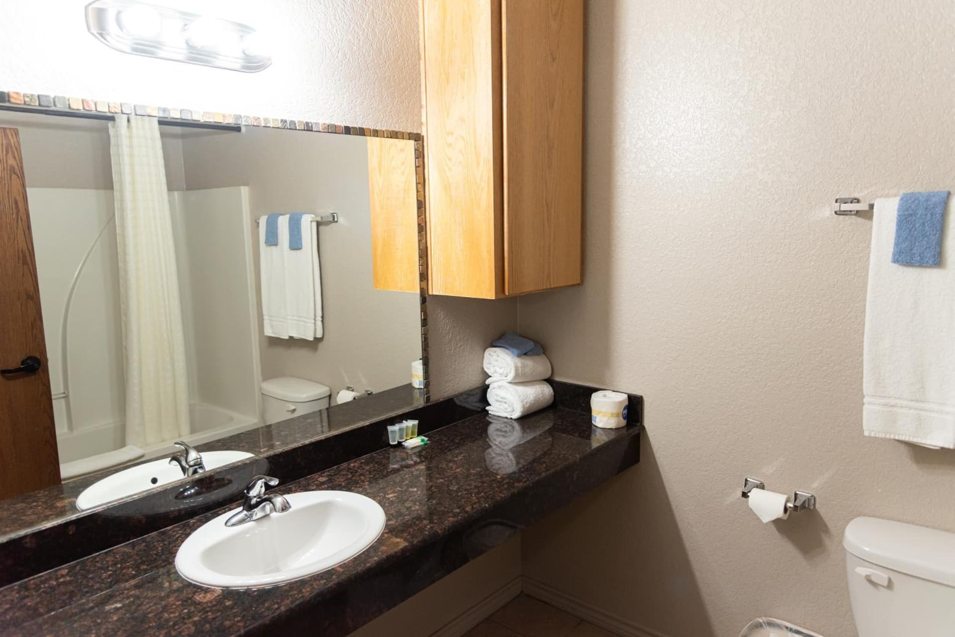Premium Inn and Suites gallery photo in Killeen, TX — image 24