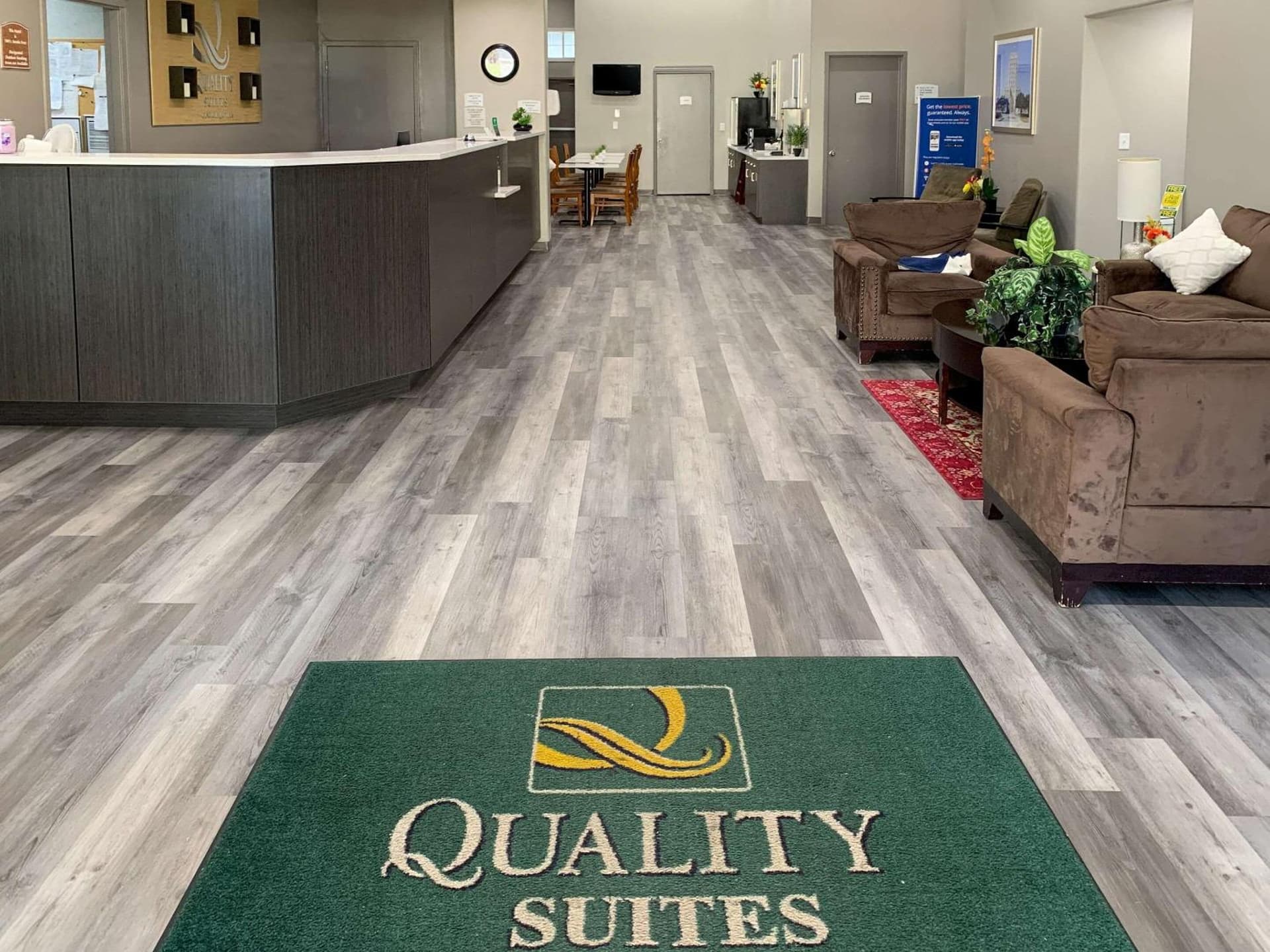 Quality Suites Houston NW Cy-Fair interior in Houston, TX — gallery photo 2